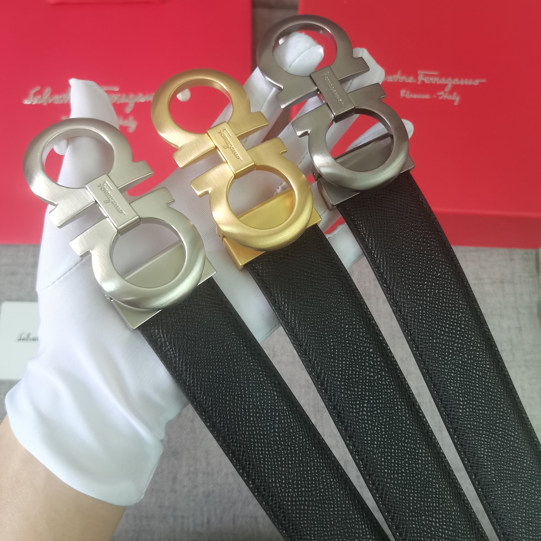 Salvatore Ferragamo Male Leather Belt Cow Leather M