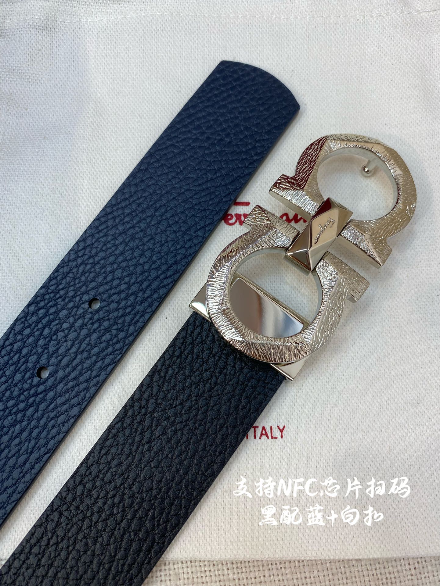 Salvatore Ferragamo Male Leather Belt Cow Leather M