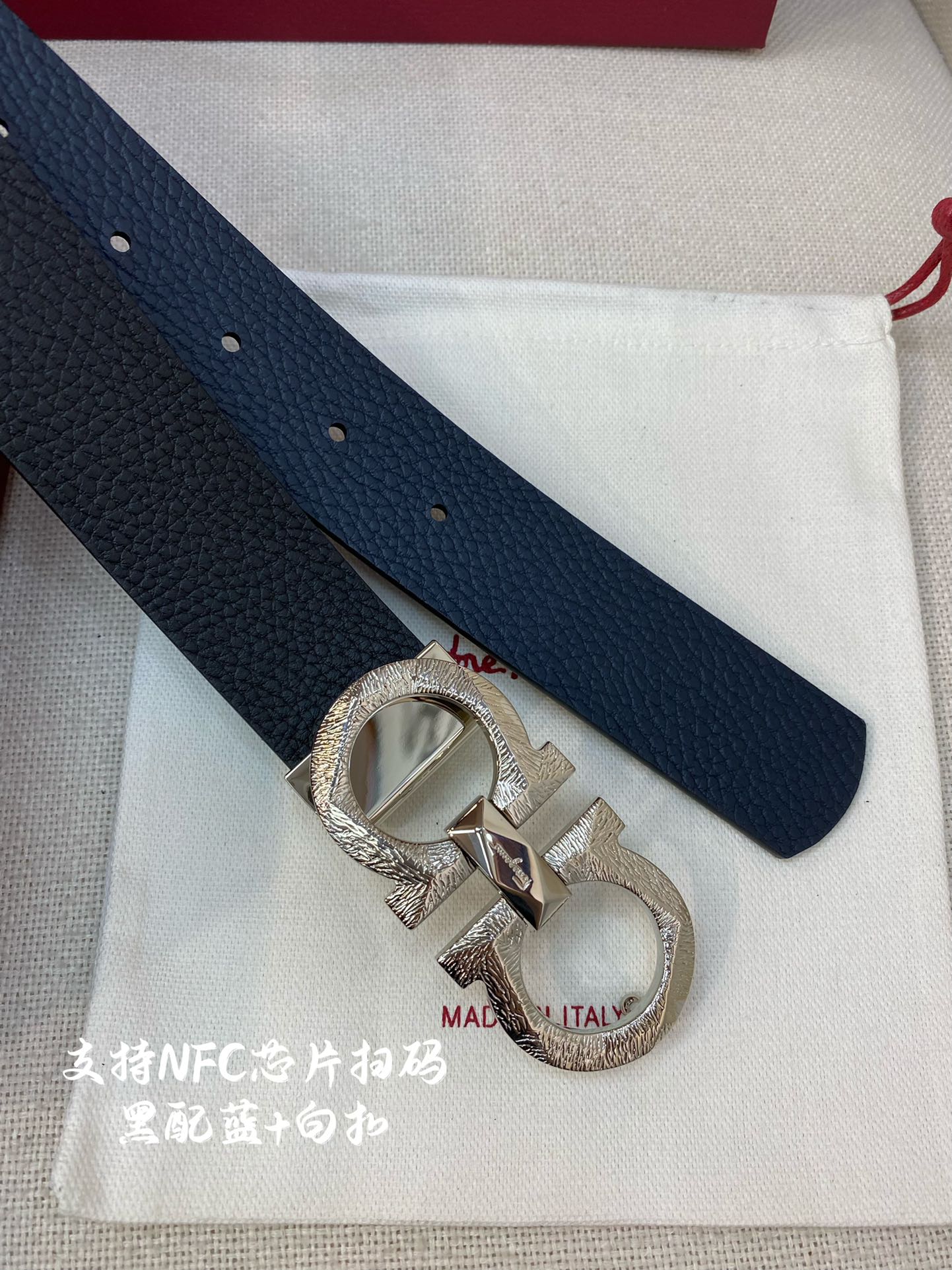 Salvatore Ferragamo Male Leather Belt Cow Leather M