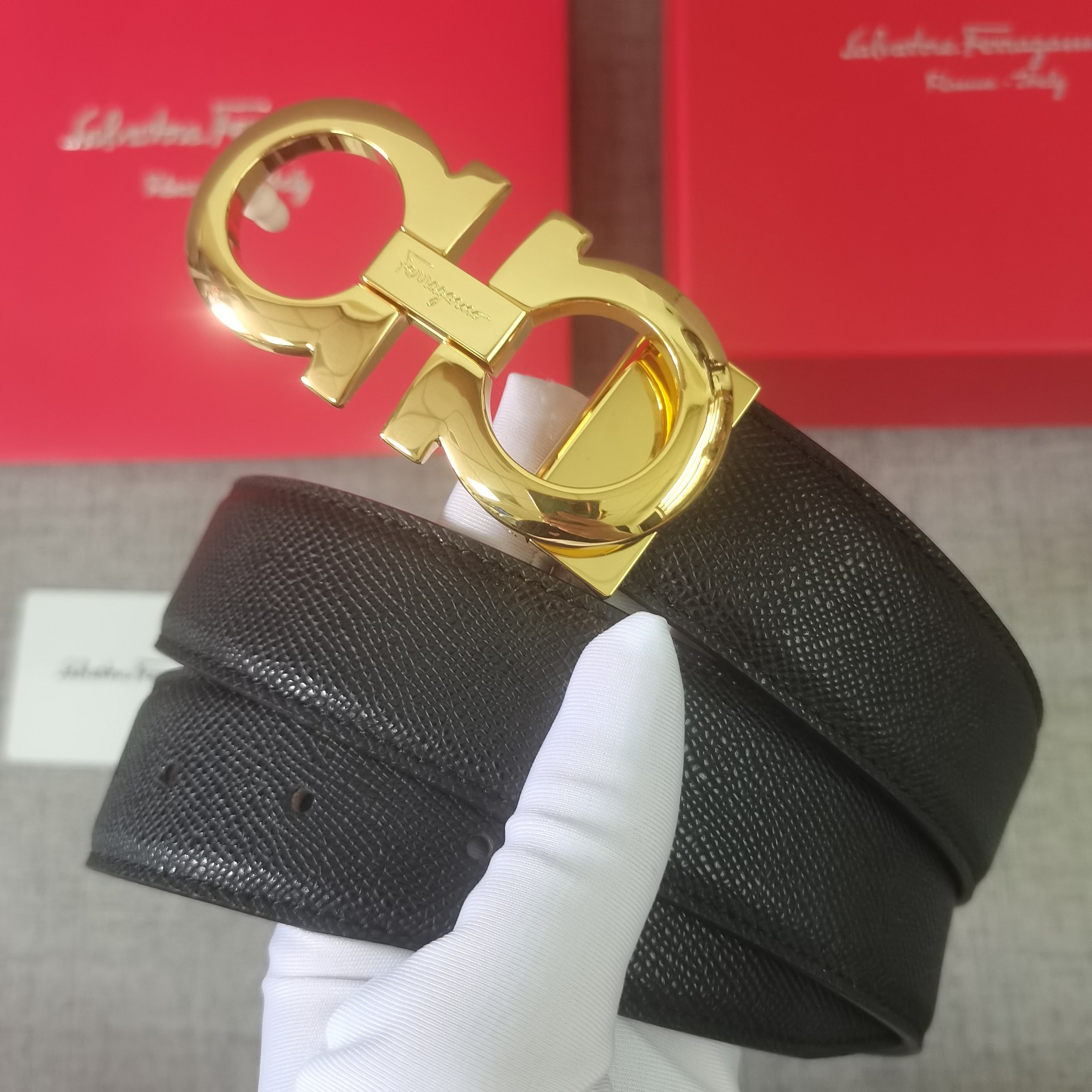 Salvatore Ferragamo Male Leather Belt Cow Leather M