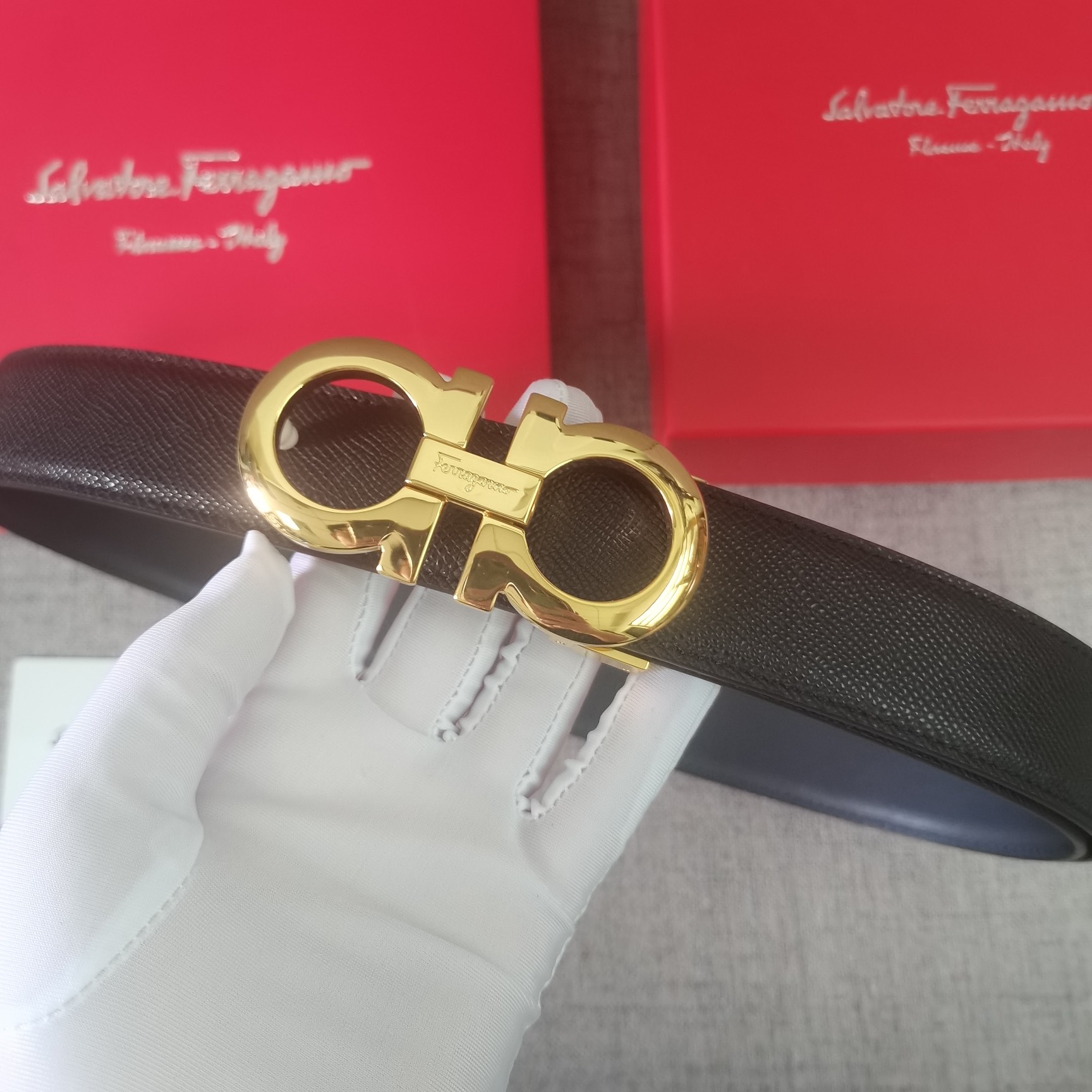 Salvatore Ferragamo Male Leather Belt Cow Leather M