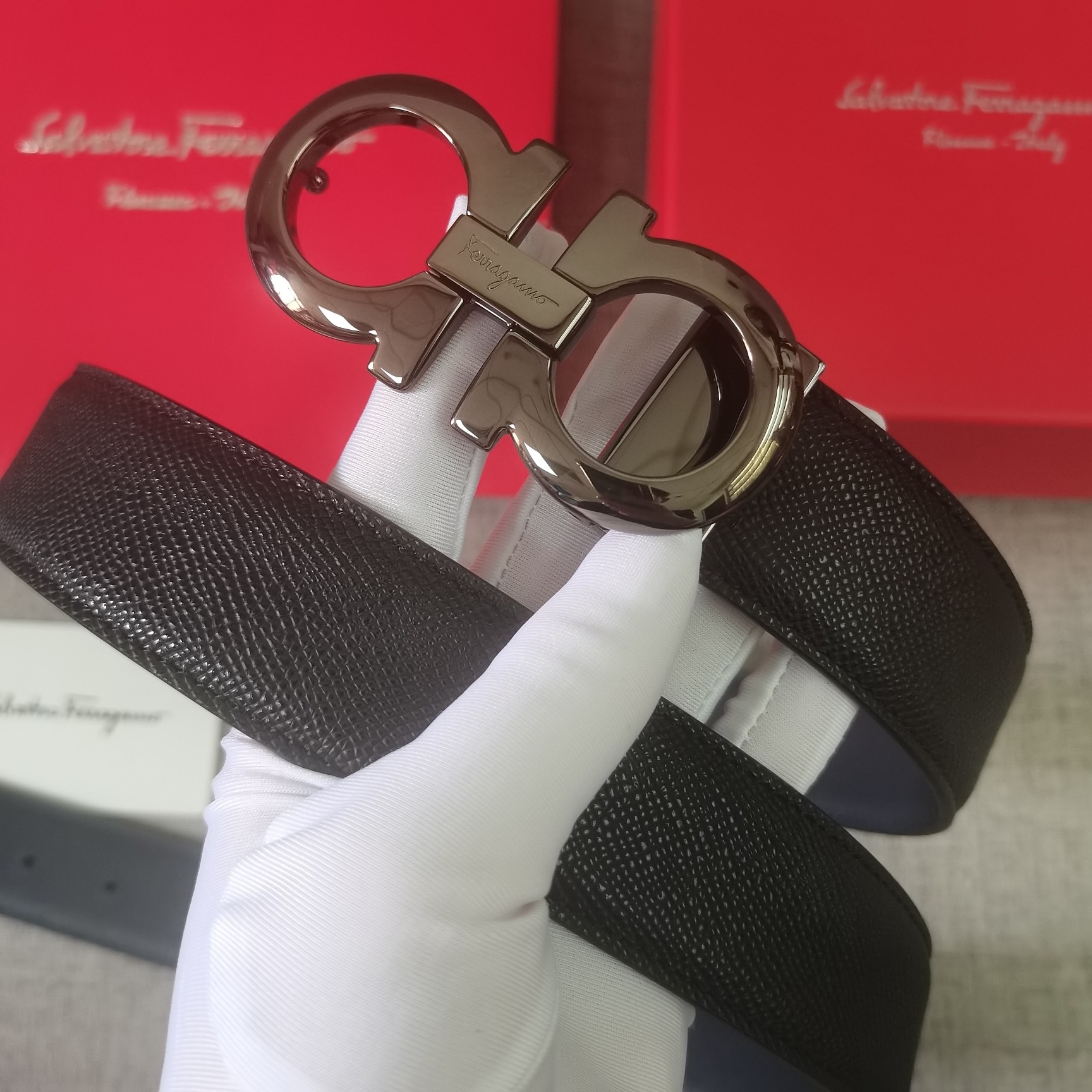 Salvatore Ferragamo Male Leather Belt Cow Leather M