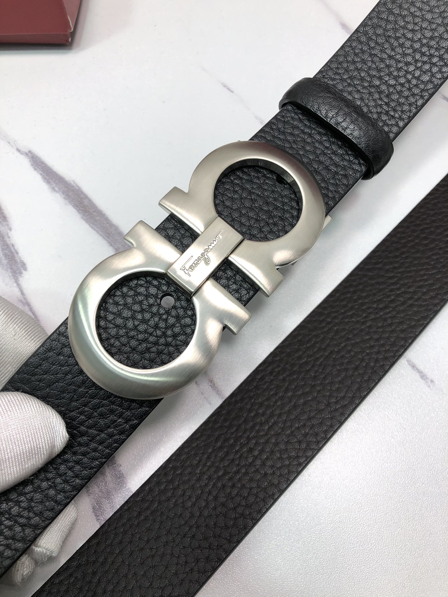 Salvatore Ferragamo Male Leather Belt Cow Leather M