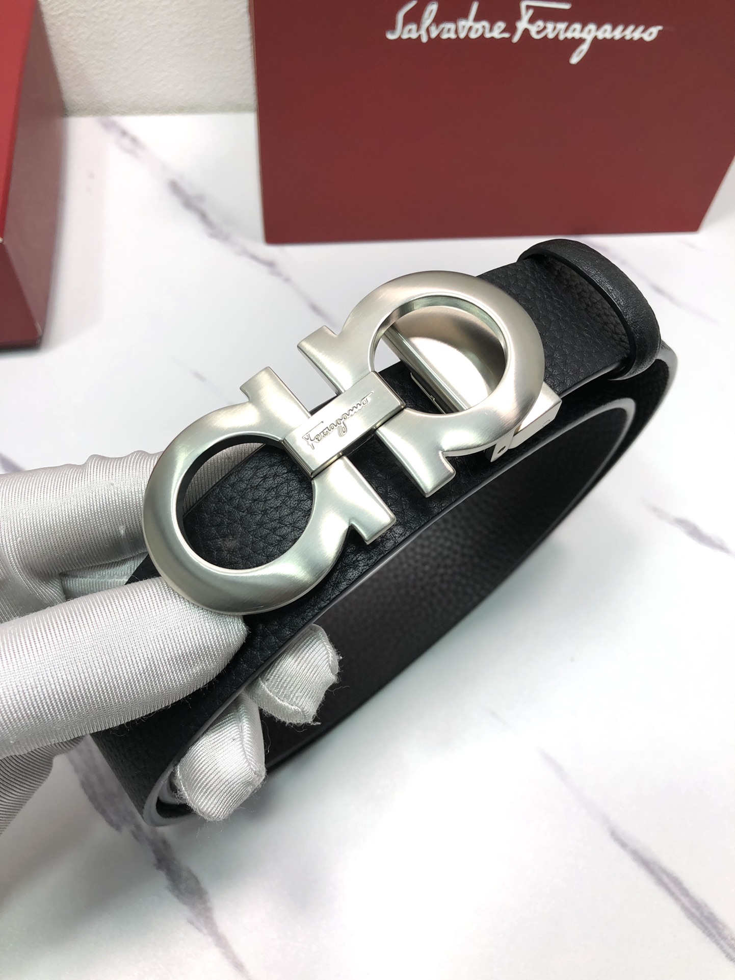 Salvatore Ferragamo Male Leather Belt Cow Leather M