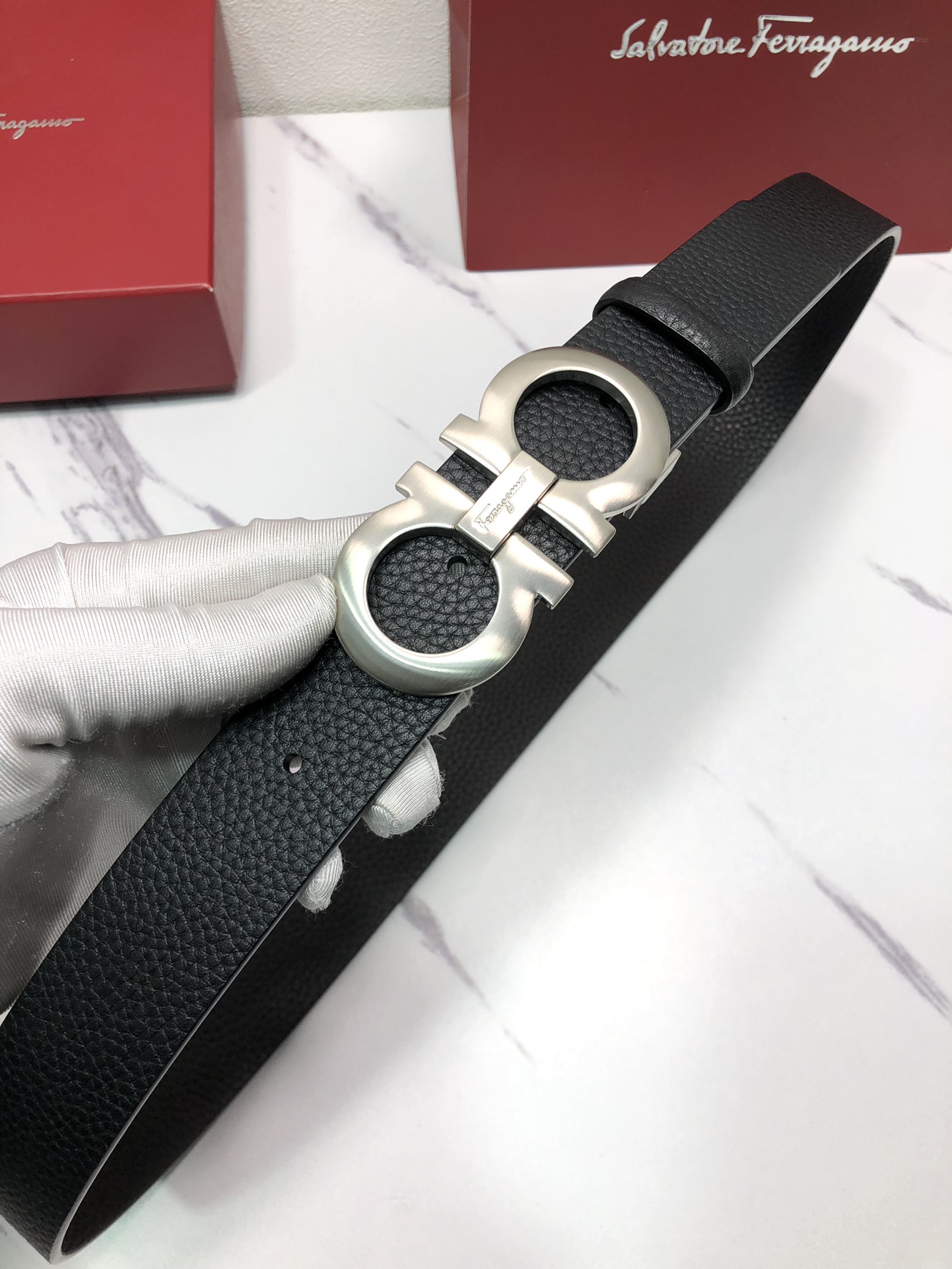 Salvatore Ferragamo Male Leather Belt Cow Leather M