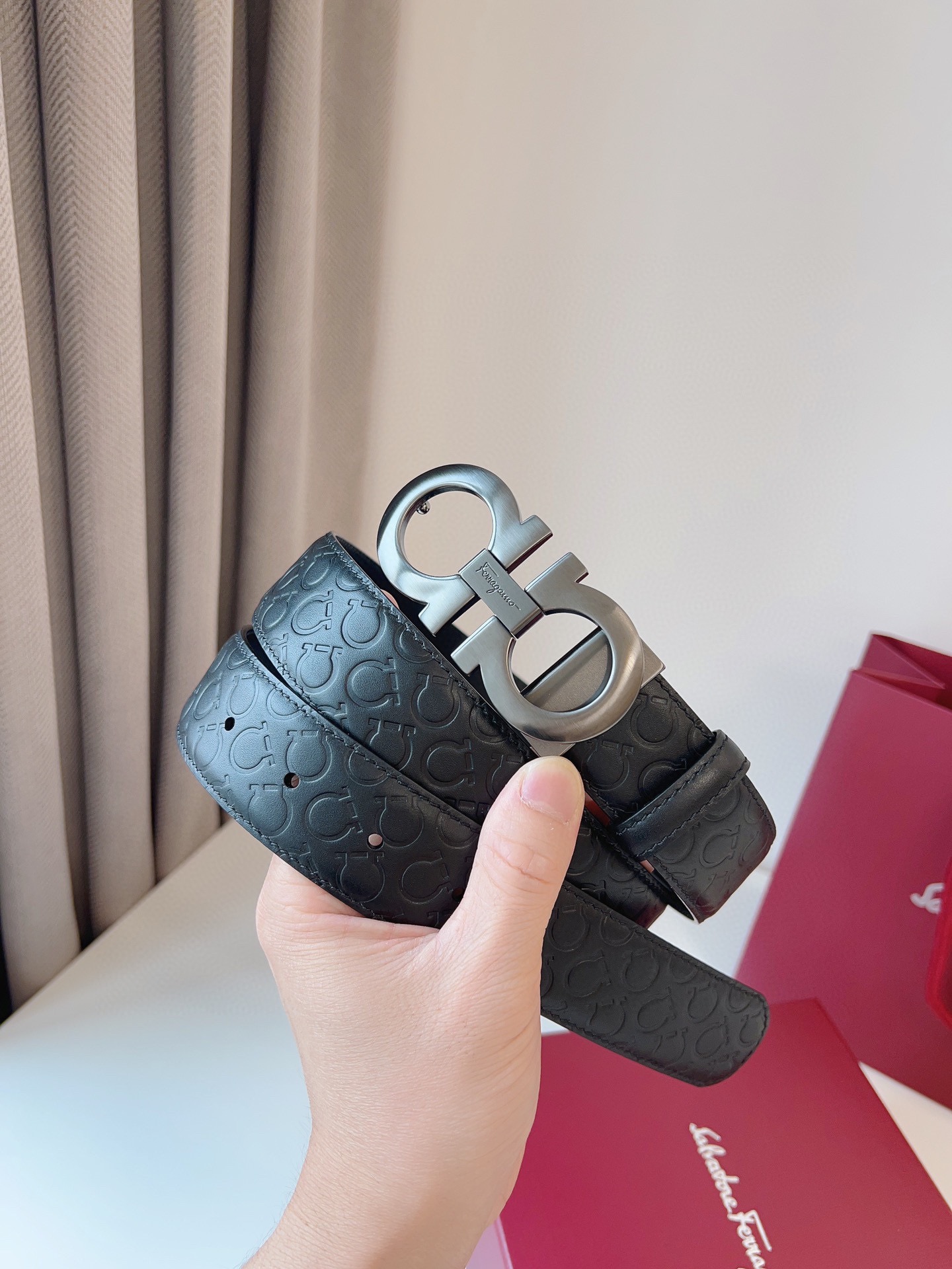 Salvatore Ferragamo Male Leather Belt Cow Leather Adjustable M