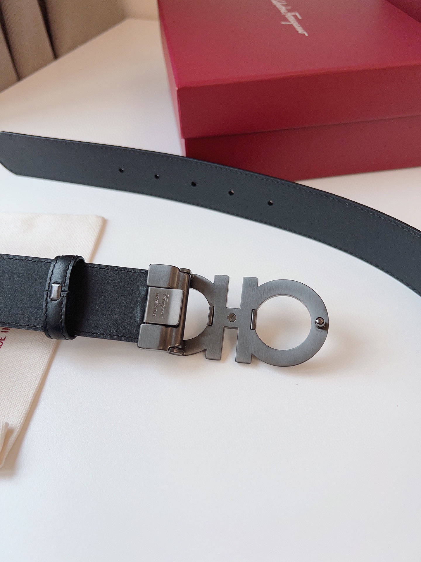 Salvatore Ferragamo Male Leather Belt Cow Leather Adjustable M