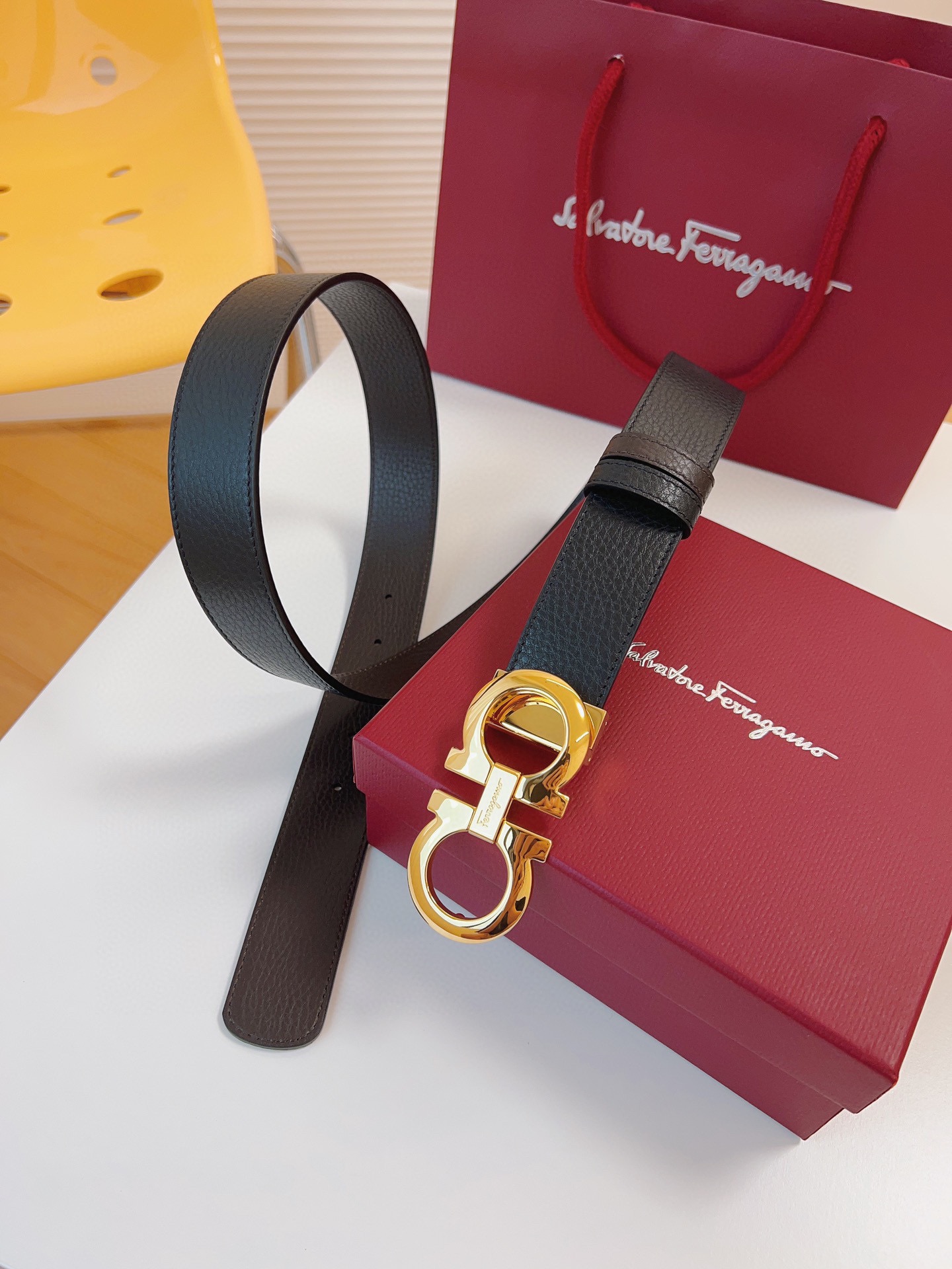 Salvatore Ferragamo Male Leather Belt Cow Leather Adjustable M