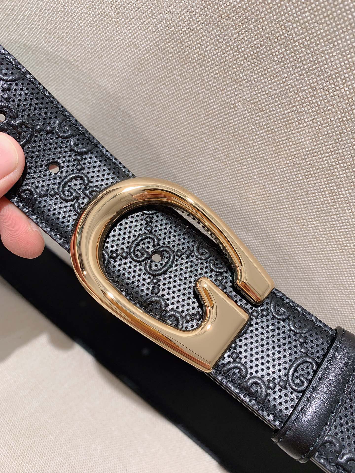 Gucci Male Basic Belt Cow Leather