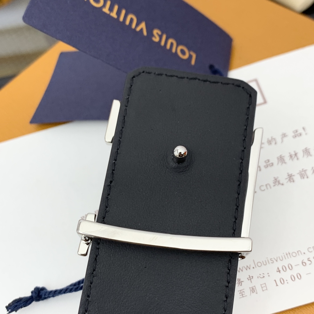 Louis Vuitton Basic Belt Cow Leather M