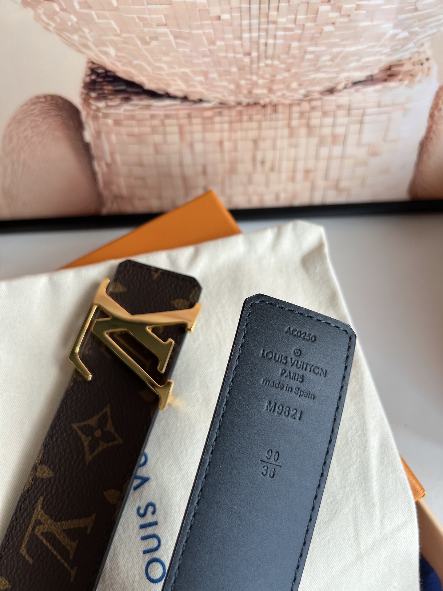 Louis Vuitton Basic Belt 40mm-l