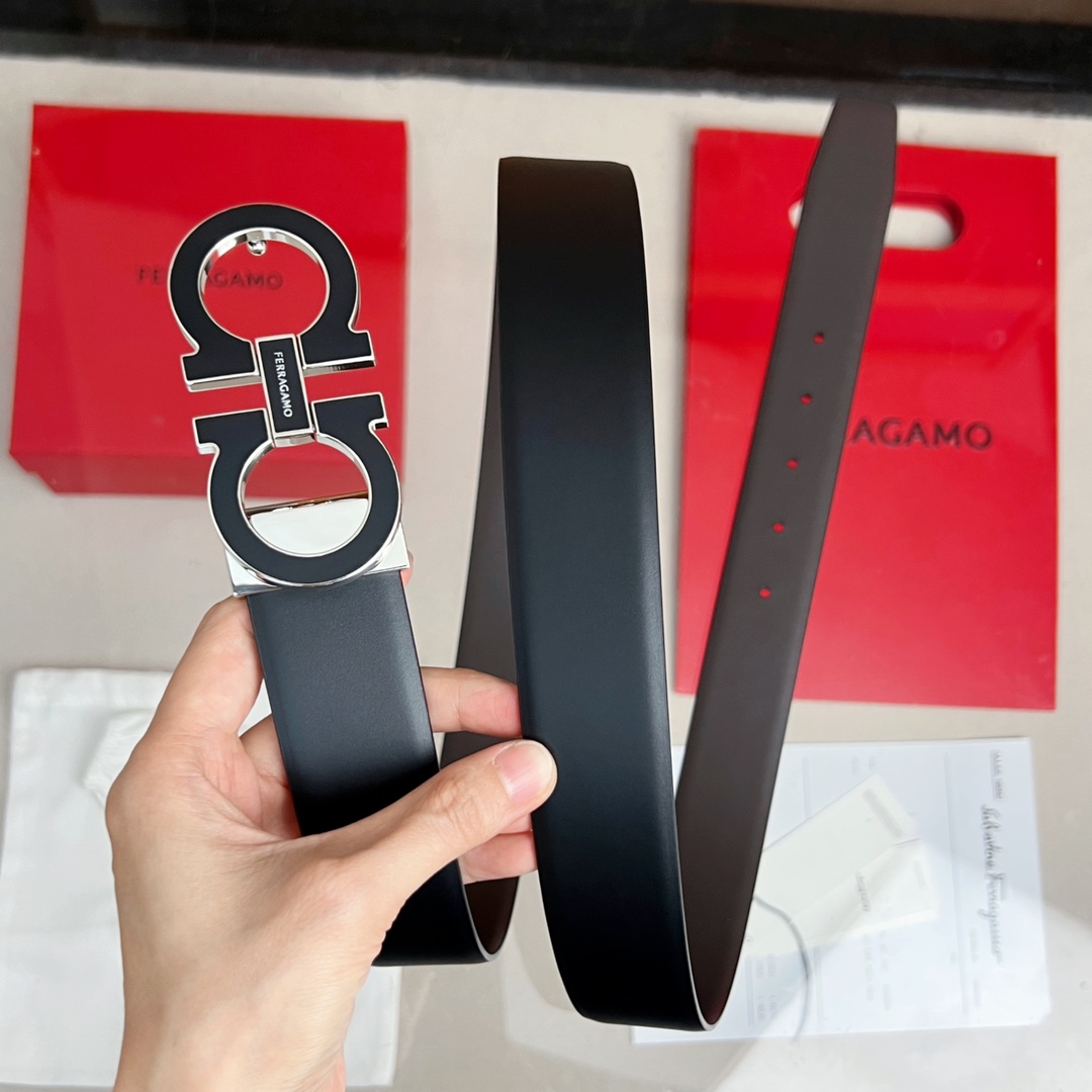 Salvatore Ferragamo Leather Belt Cow Leather Adjustable M