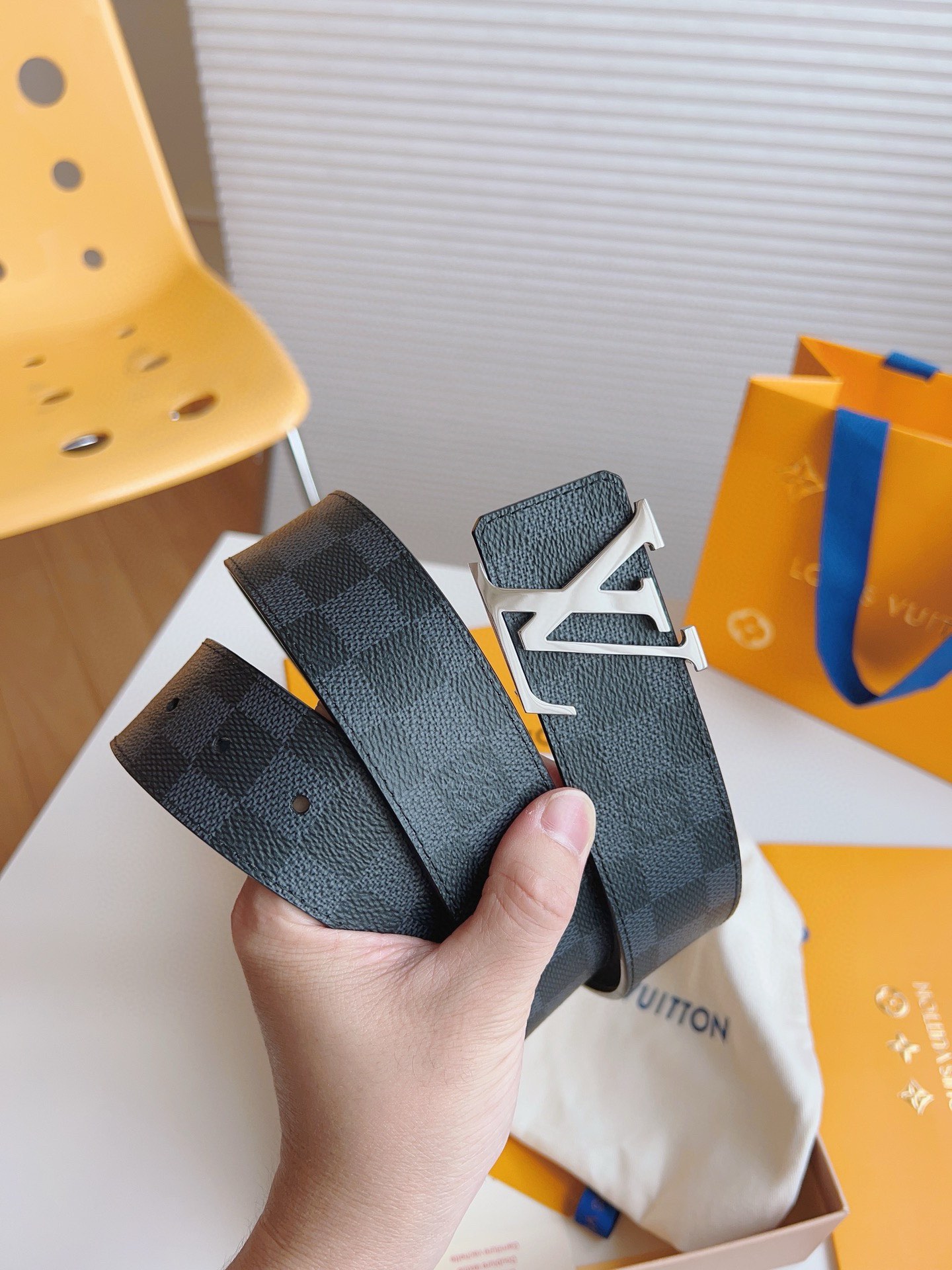 Louis Vuitton Male Basic Belt M-l