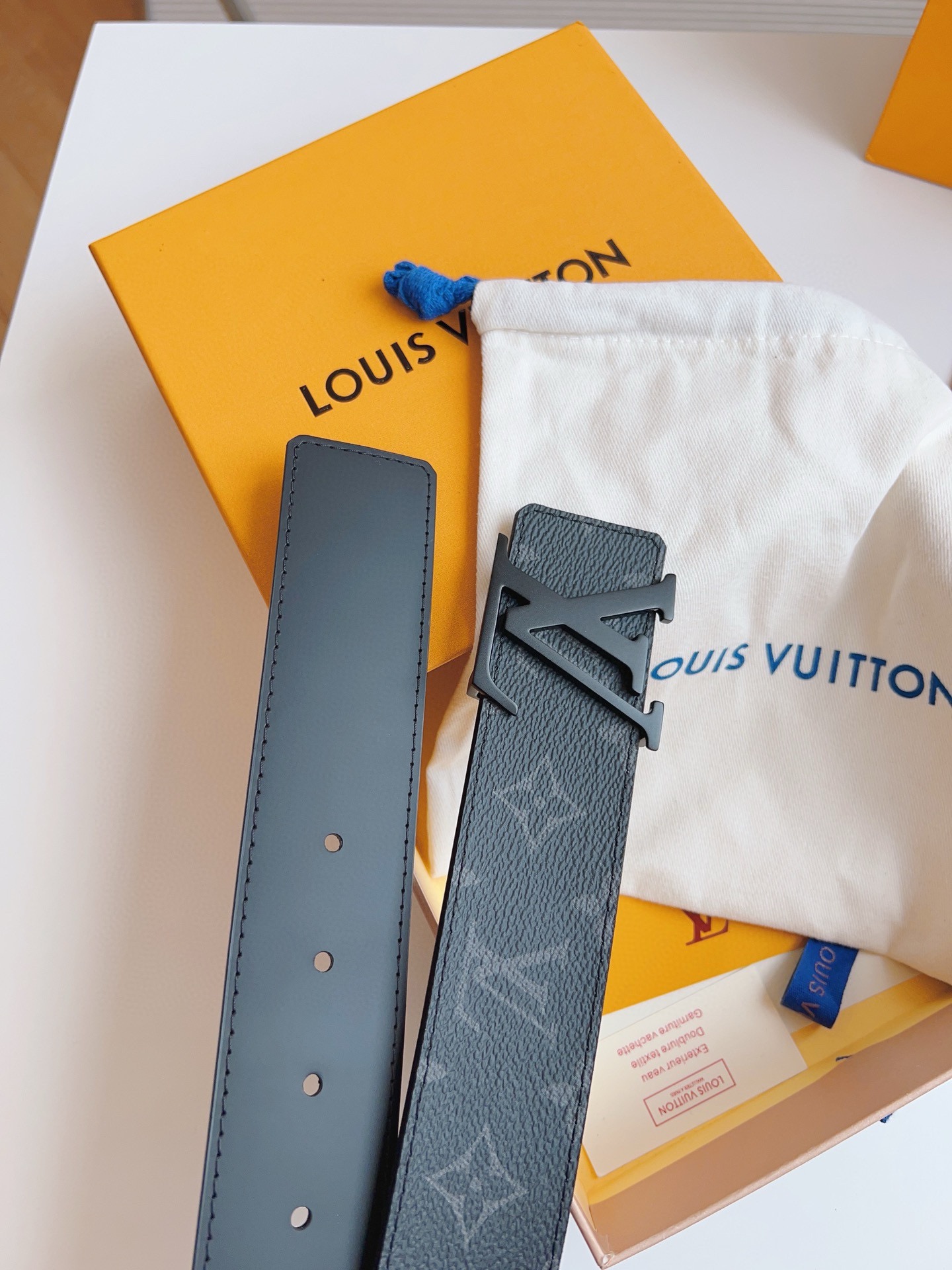 Louis Vuitton Male Basic Belt M-l