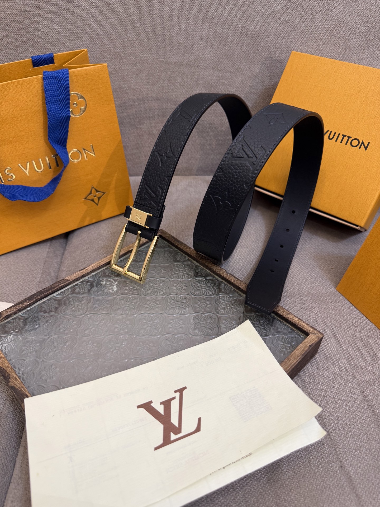 Louis Vuitton Leather Belt Top Grain Leather M-l