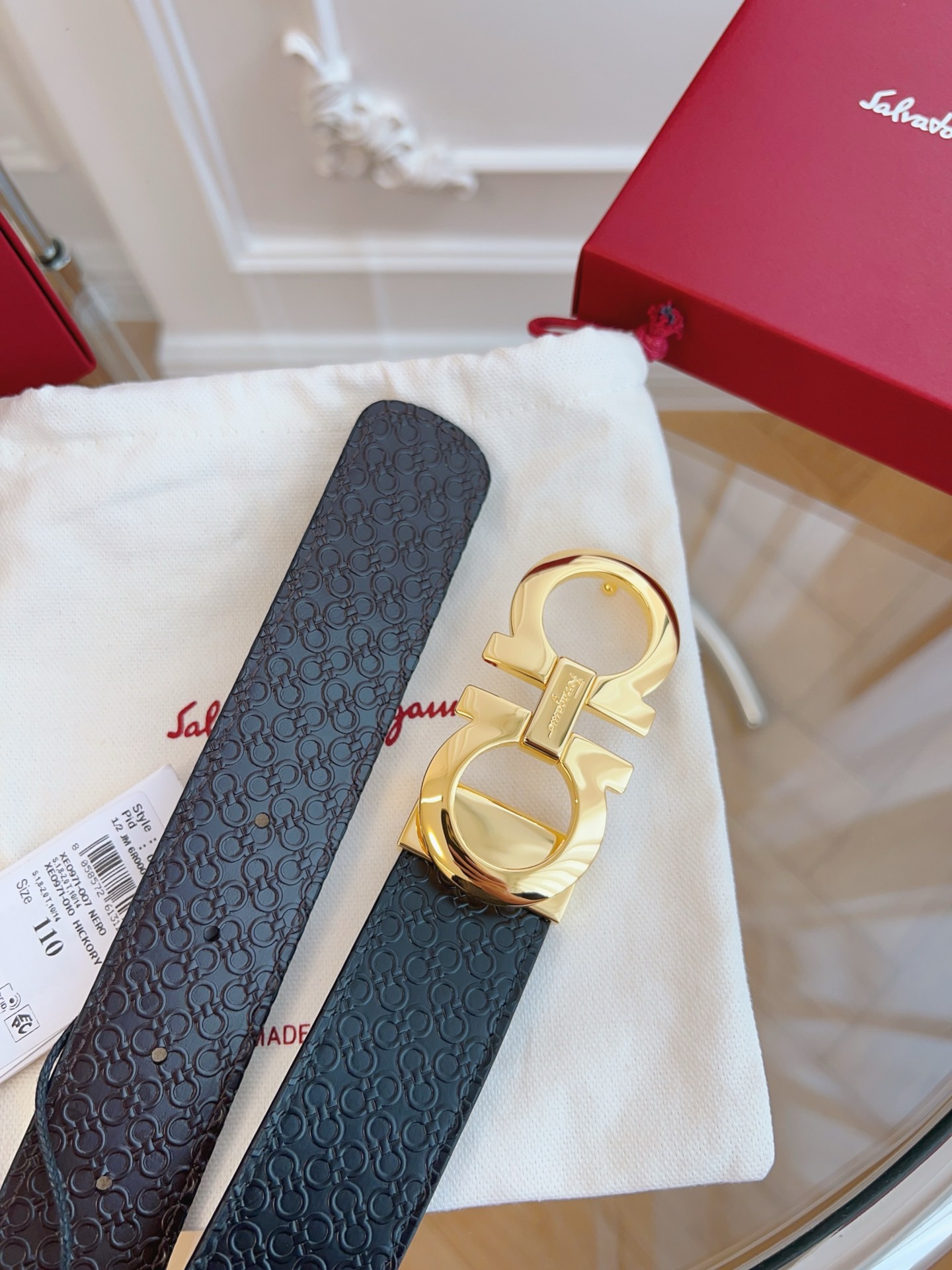 Salvatore Ferragamo Leather Belt M