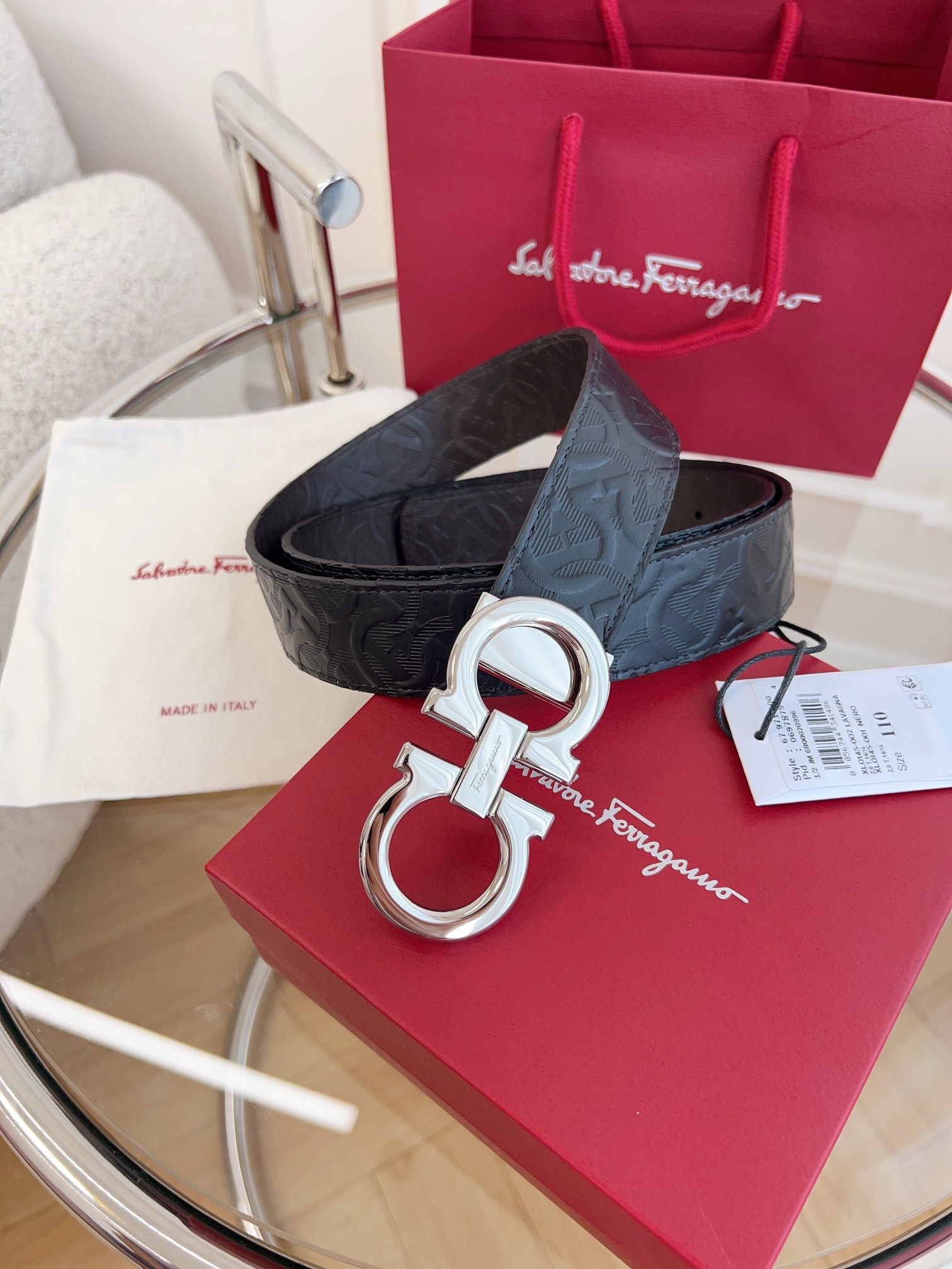 Salvatore Ferragamo Leather Belt M