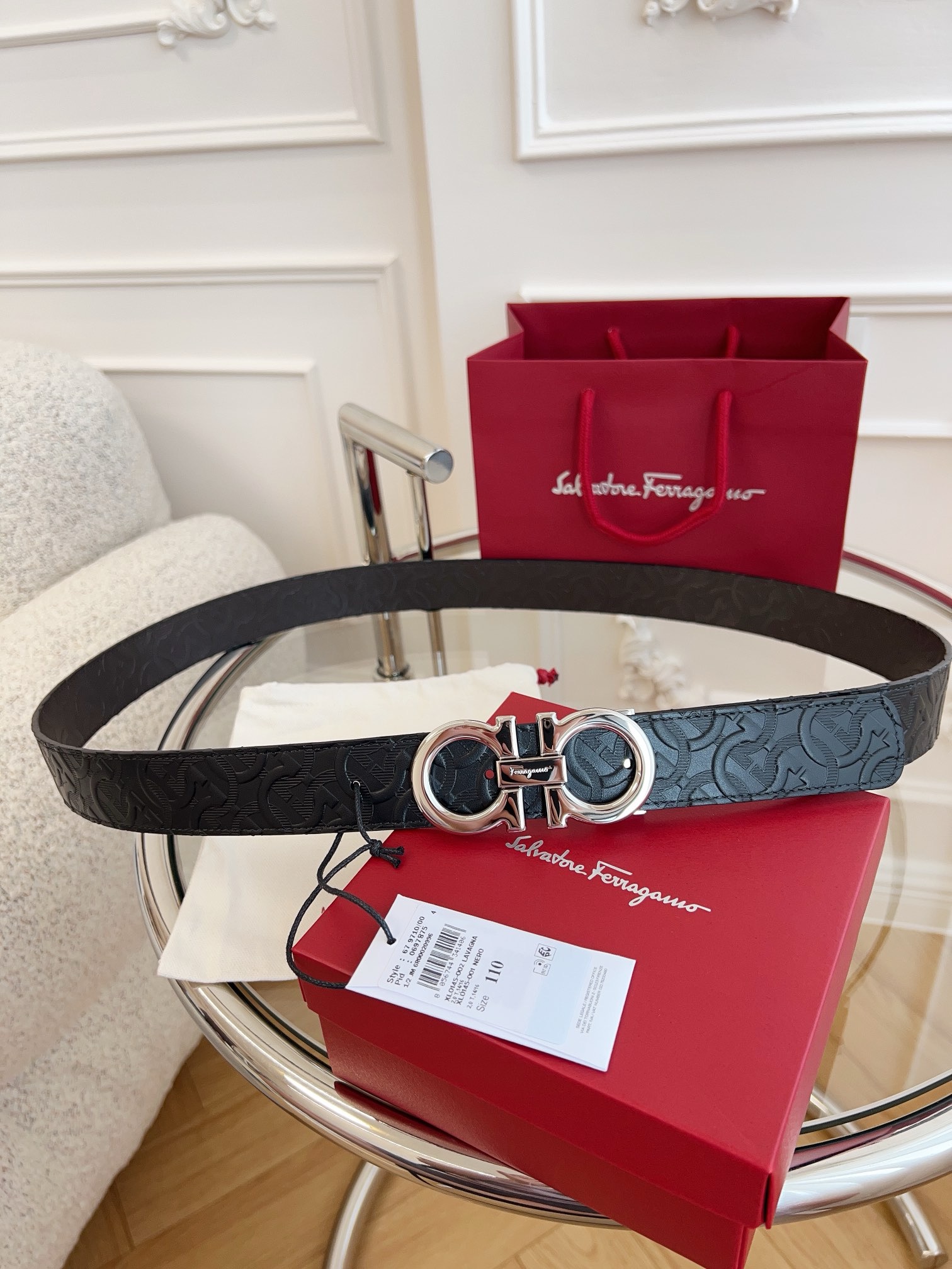 Salvatore Ferragamo Leather Belt M