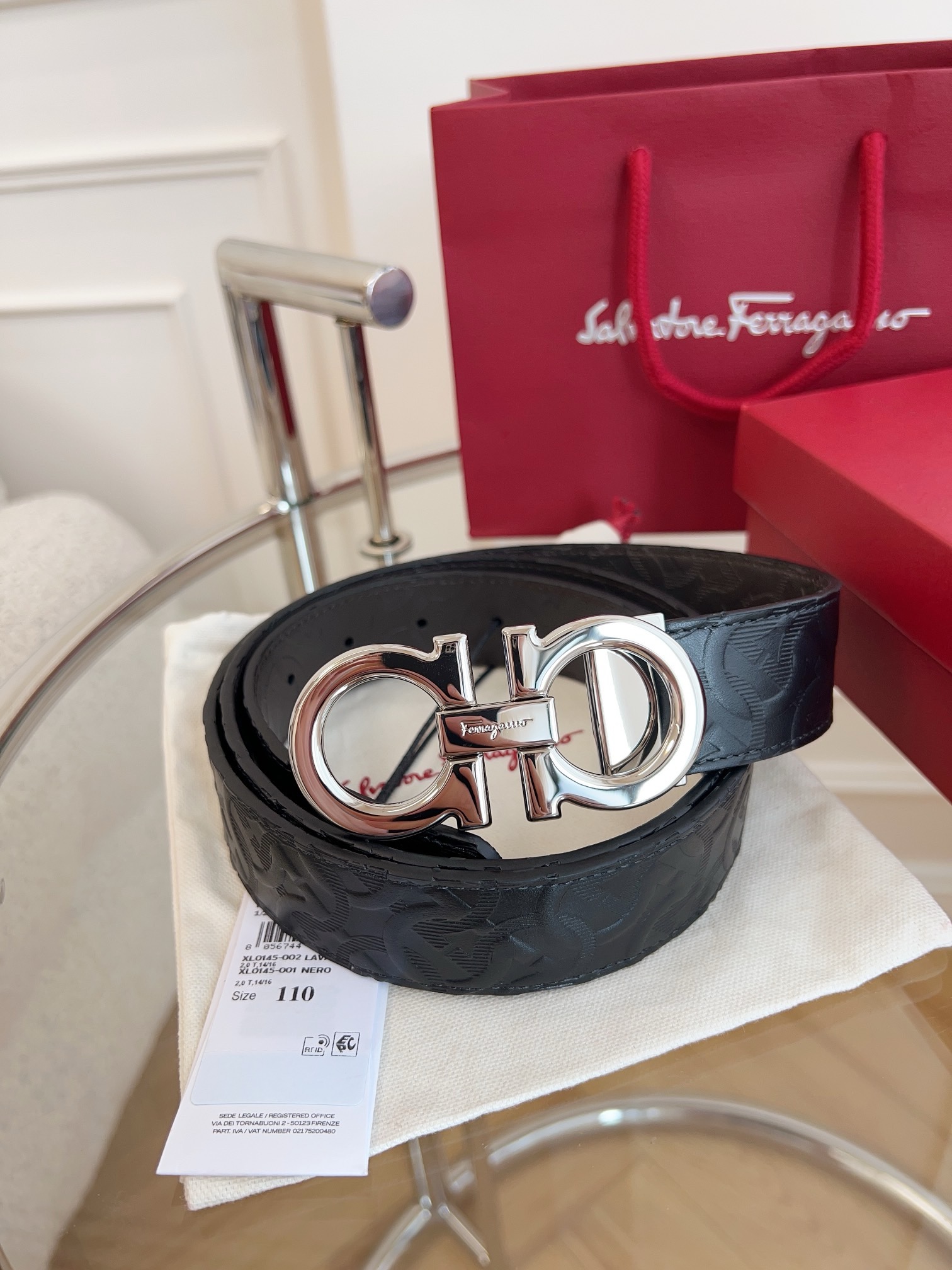 Salvatore Ferragamo Leather Belt M