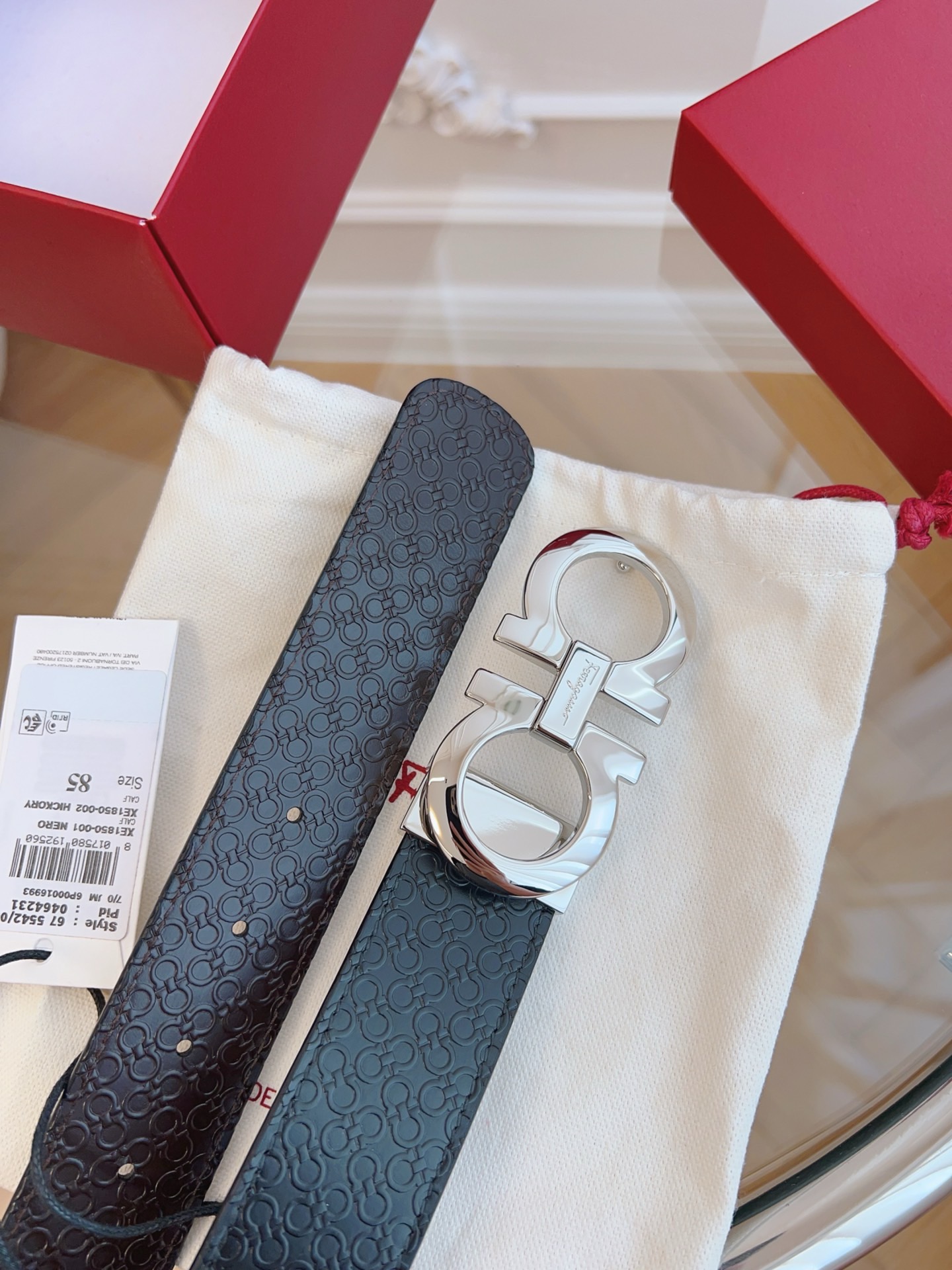 Salvatore Ferragamo Leather Belt M