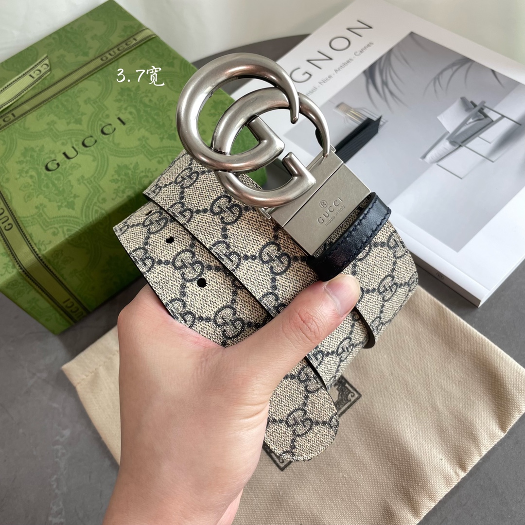 Gucci Basic Belt Cow Leather Waterproof M