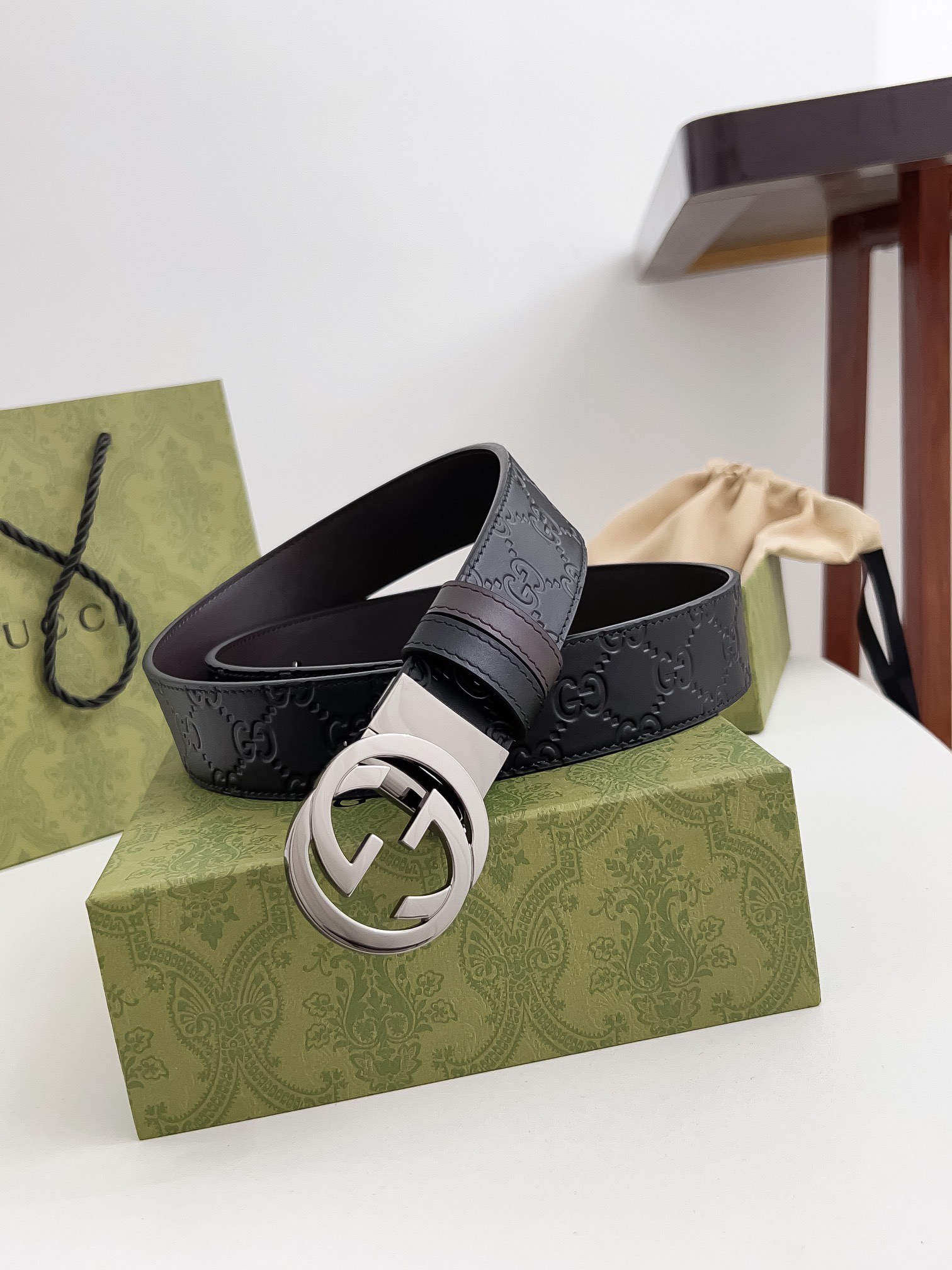 Gucci Male Leather Belt Top Grain Leather M