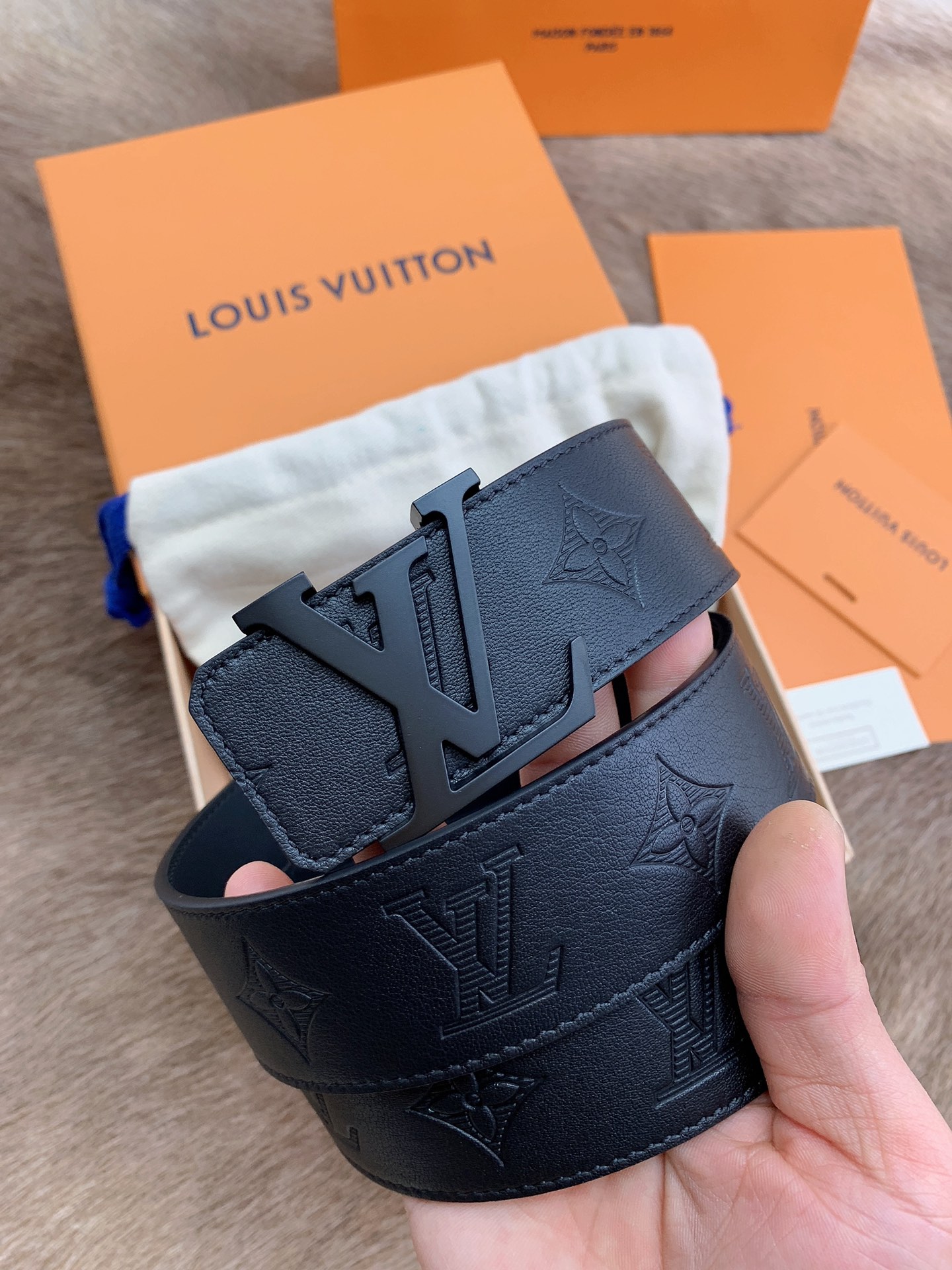 Louis Vuitton Male Leather Belt Top Grain Leather 40mm-l