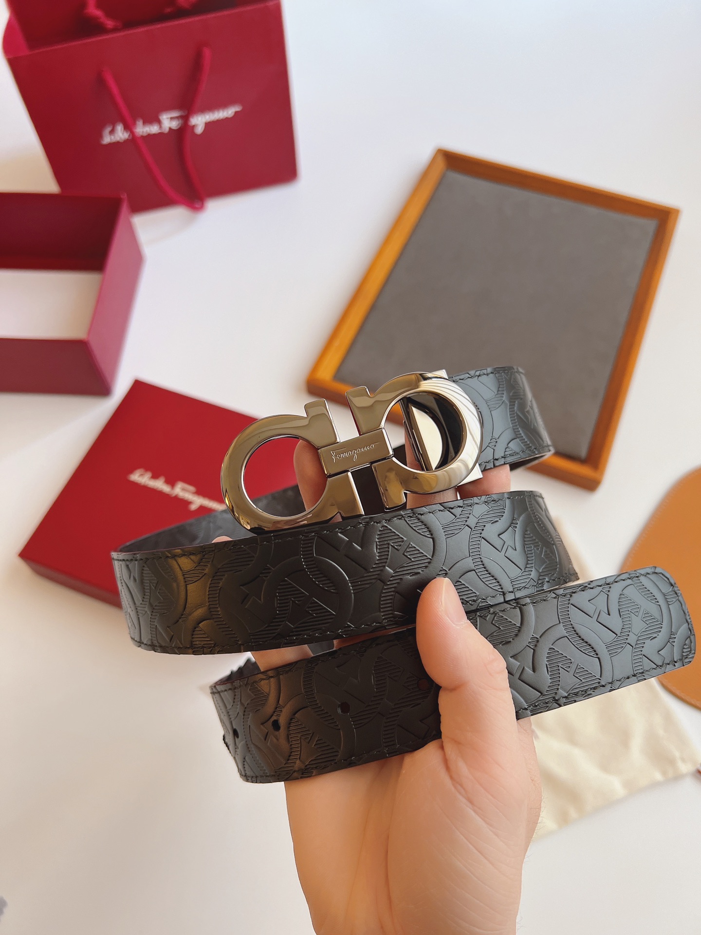 Salvatore Ferragamo Male Leather Belt Top Grain Leather M