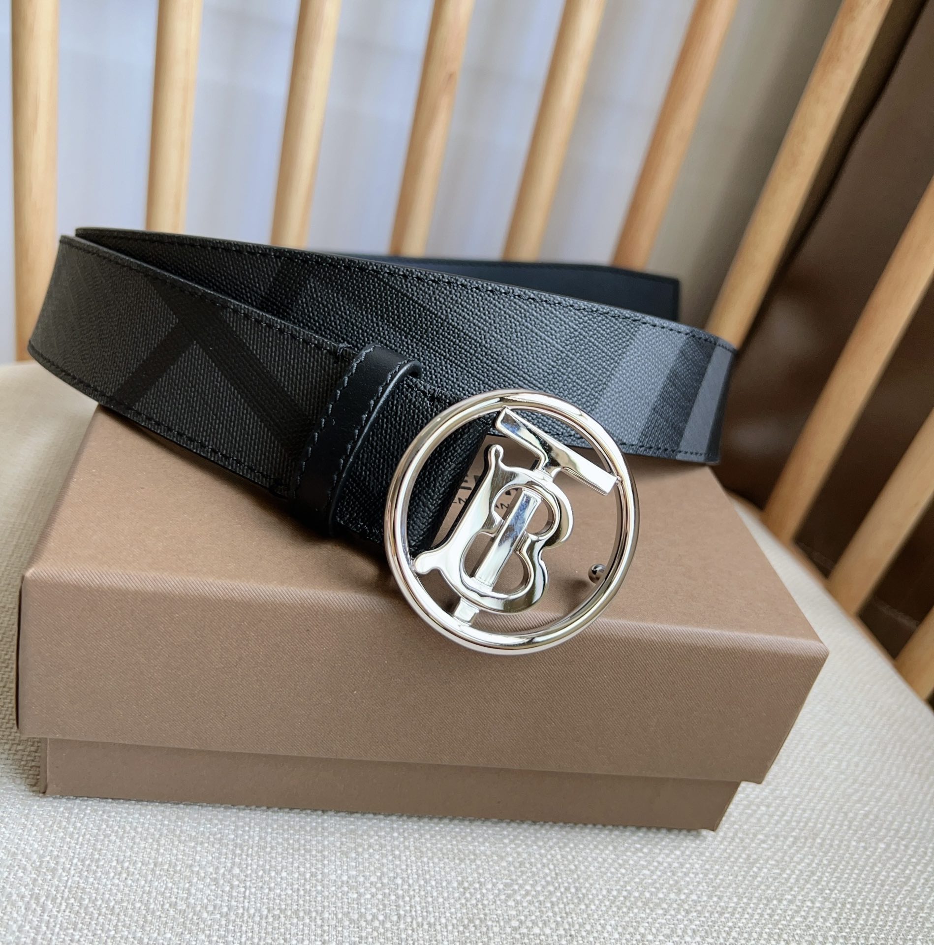 Burberry Basic Belt M-l