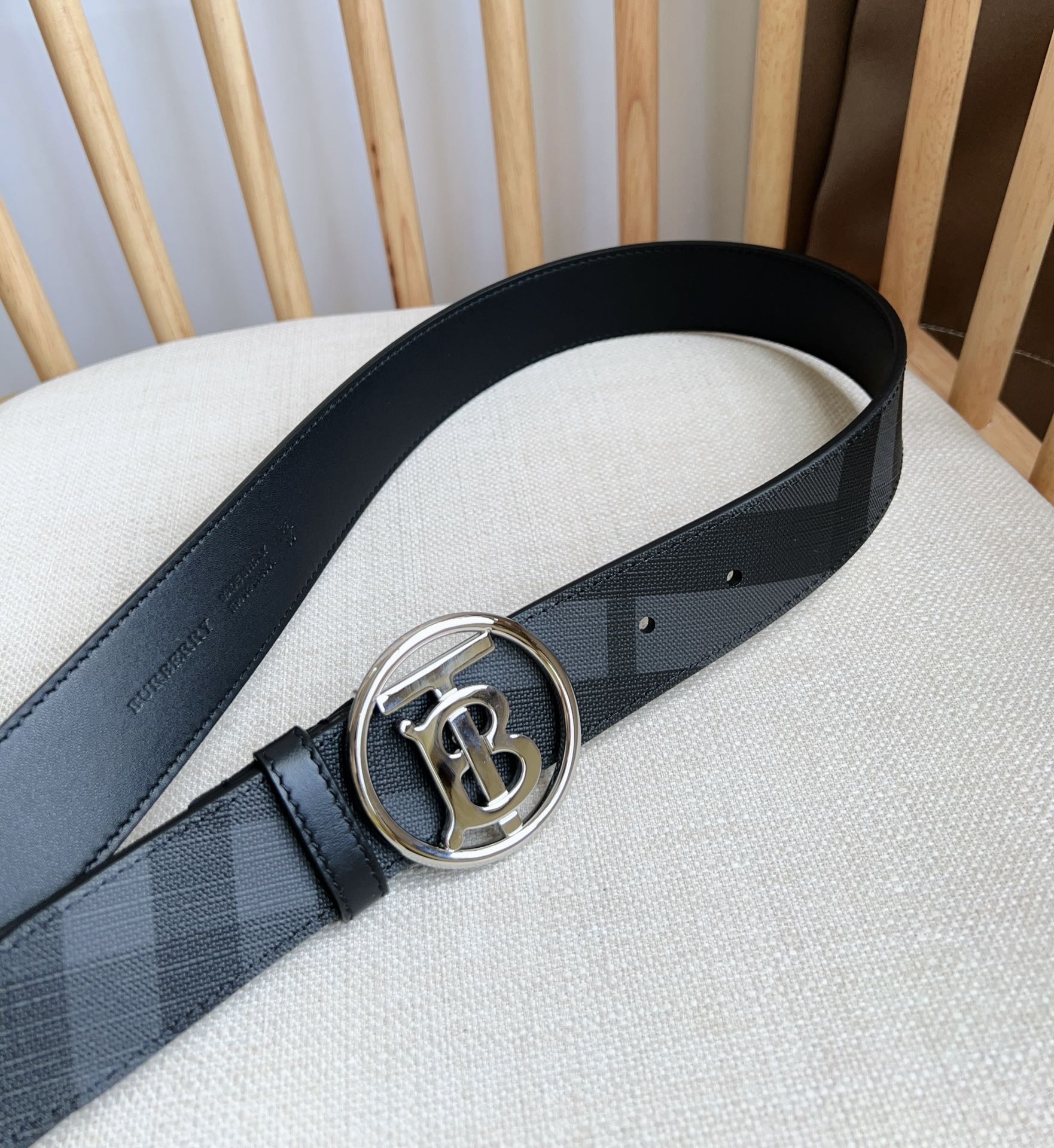 Burberry Basic Belt M-l