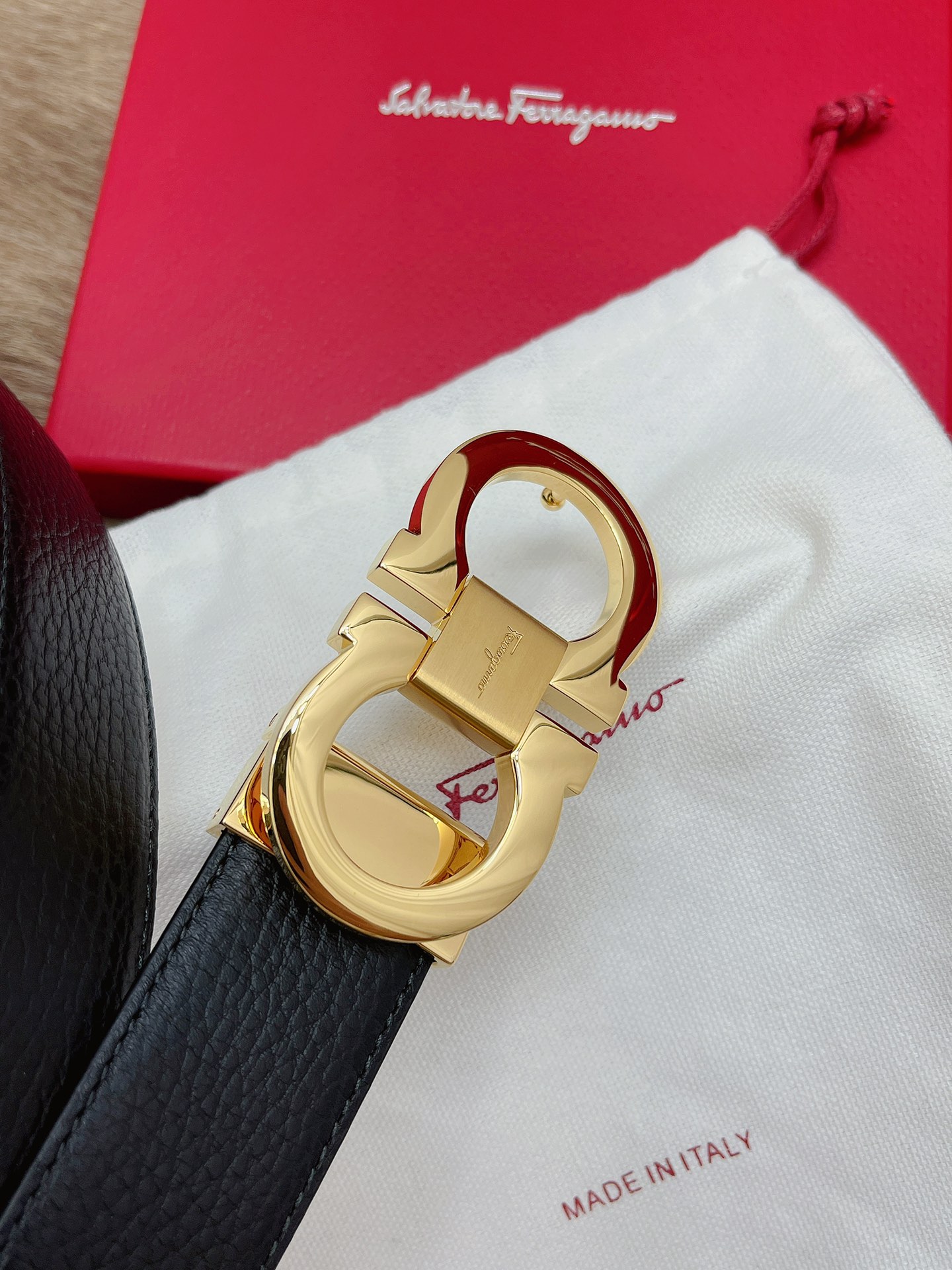 Salvatore Ferragamo Male Leather Belt M