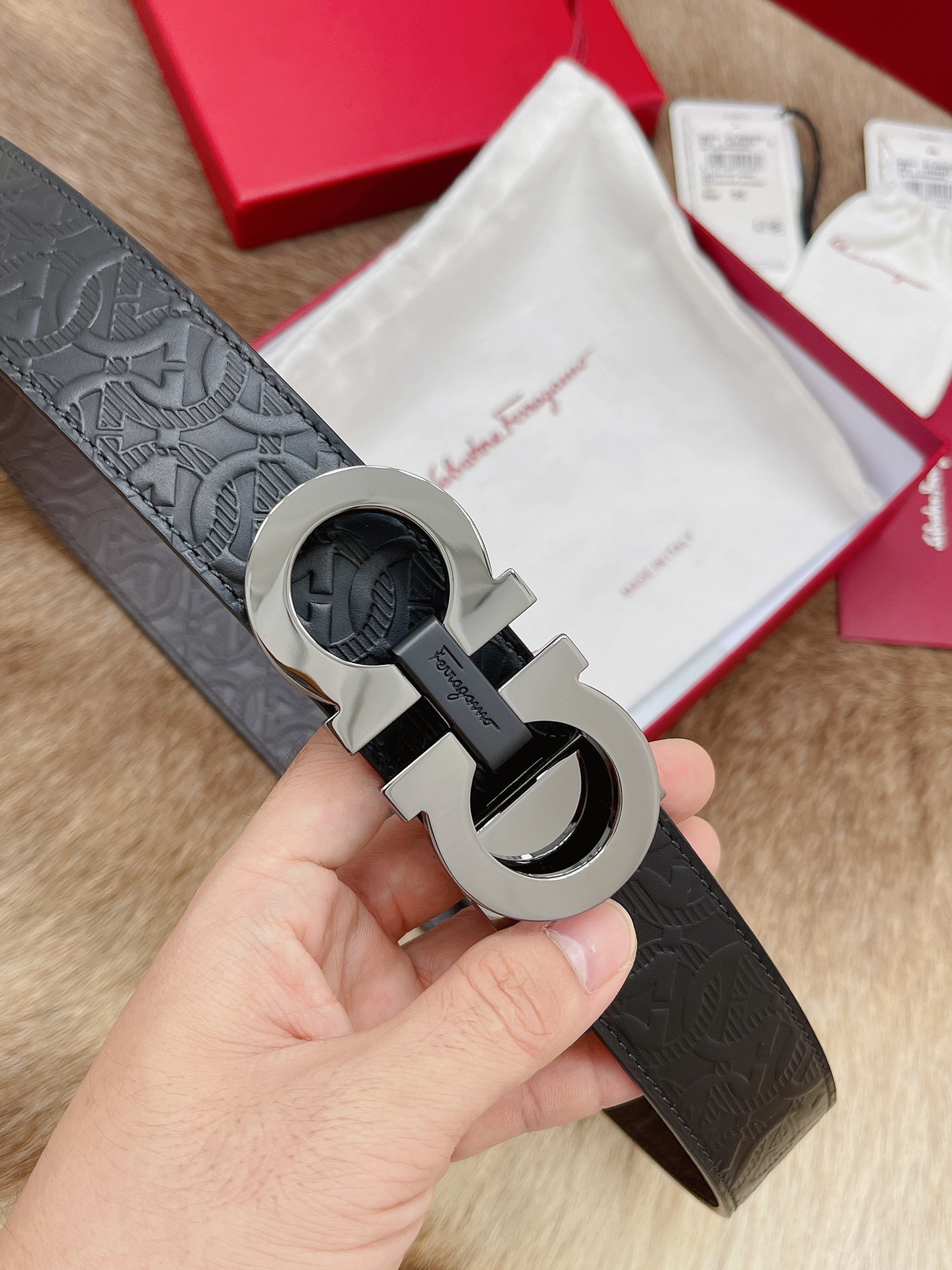 Salvatore Ferragamo Male Leather Belt M