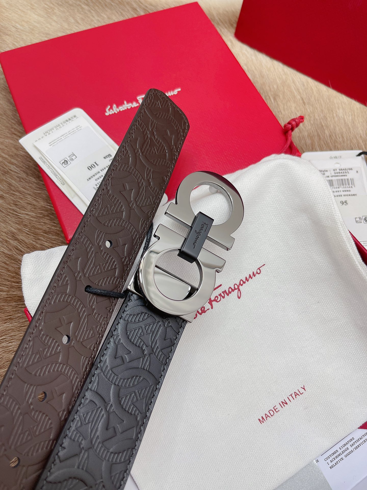 Salvatore Ferragamo Male Leather Belt M