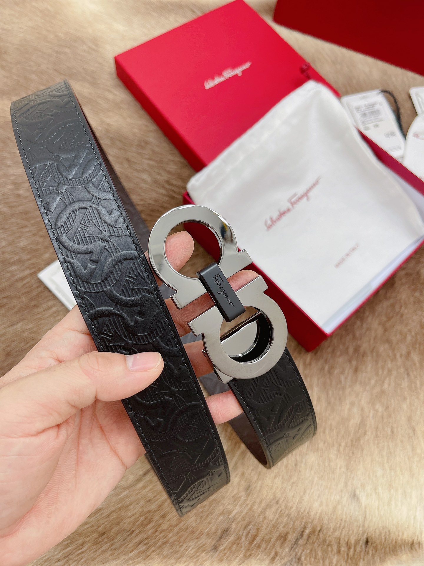 Salvatore Ferragamo Male Leather Belt M