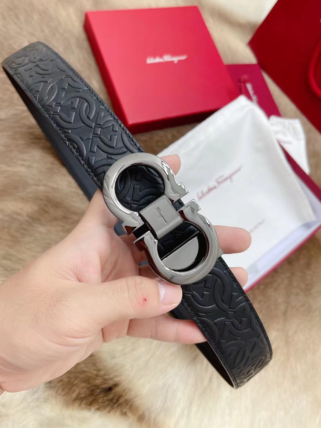 Salvatore Ferragamo Male Leather Belt M