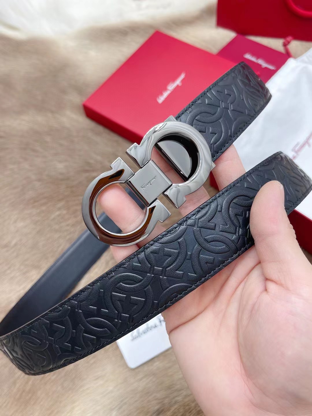 Salvatore Ferragamo Male Leather Belt M