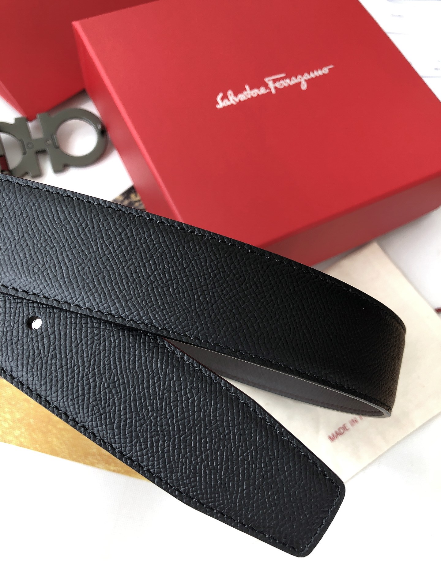 Salvatore Ferragamo Male Leather Belt M