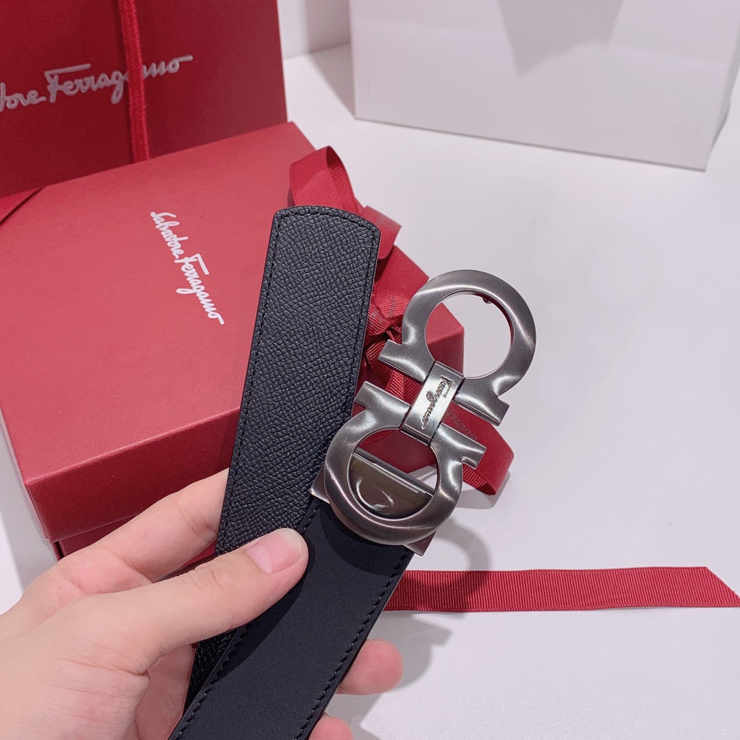 Salvatore Ferragamo Male Leather Belt M