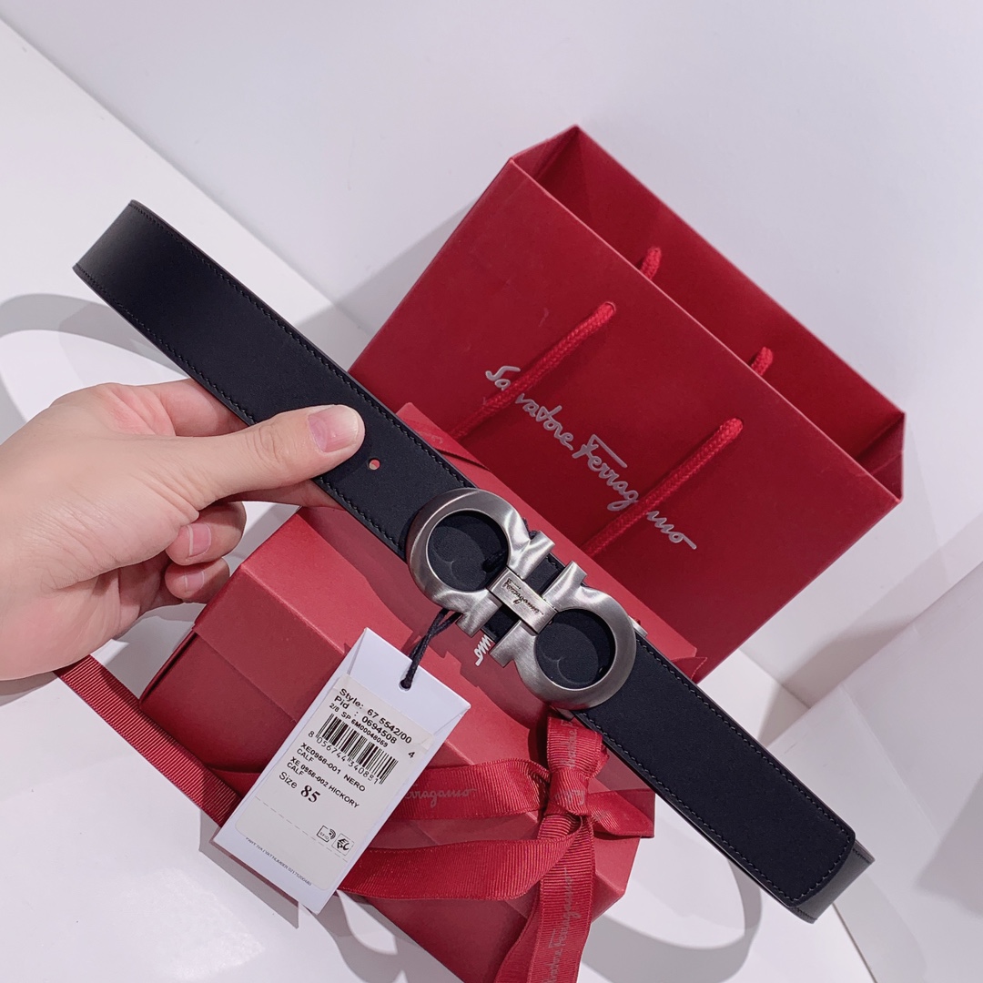 Salvatore Ferragamo Male Leather Belt M