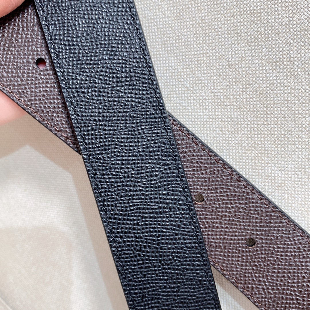 Salvatore Ferragamo Male Leather Belt M