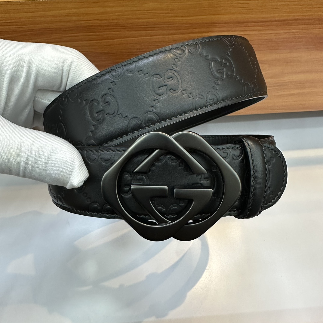 Gucci Basic Belt Top Grain Leather Black M