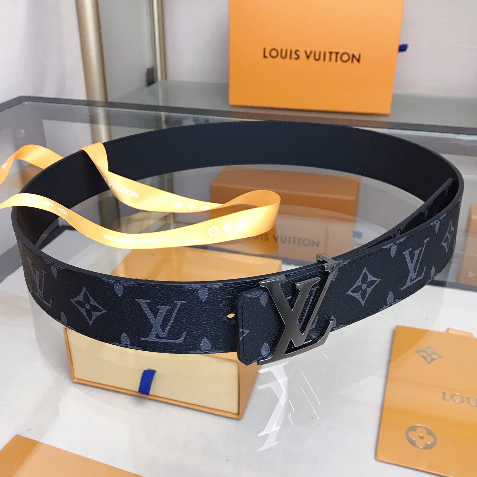 Louis Vuitton Male Leather Belt Canvas 40mm-s-m-l