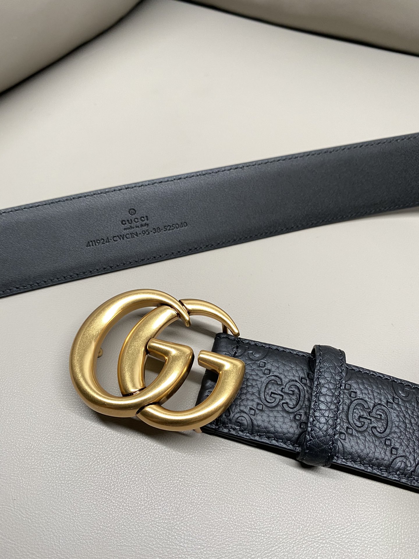 Gucci Basic Belt Cow Leather