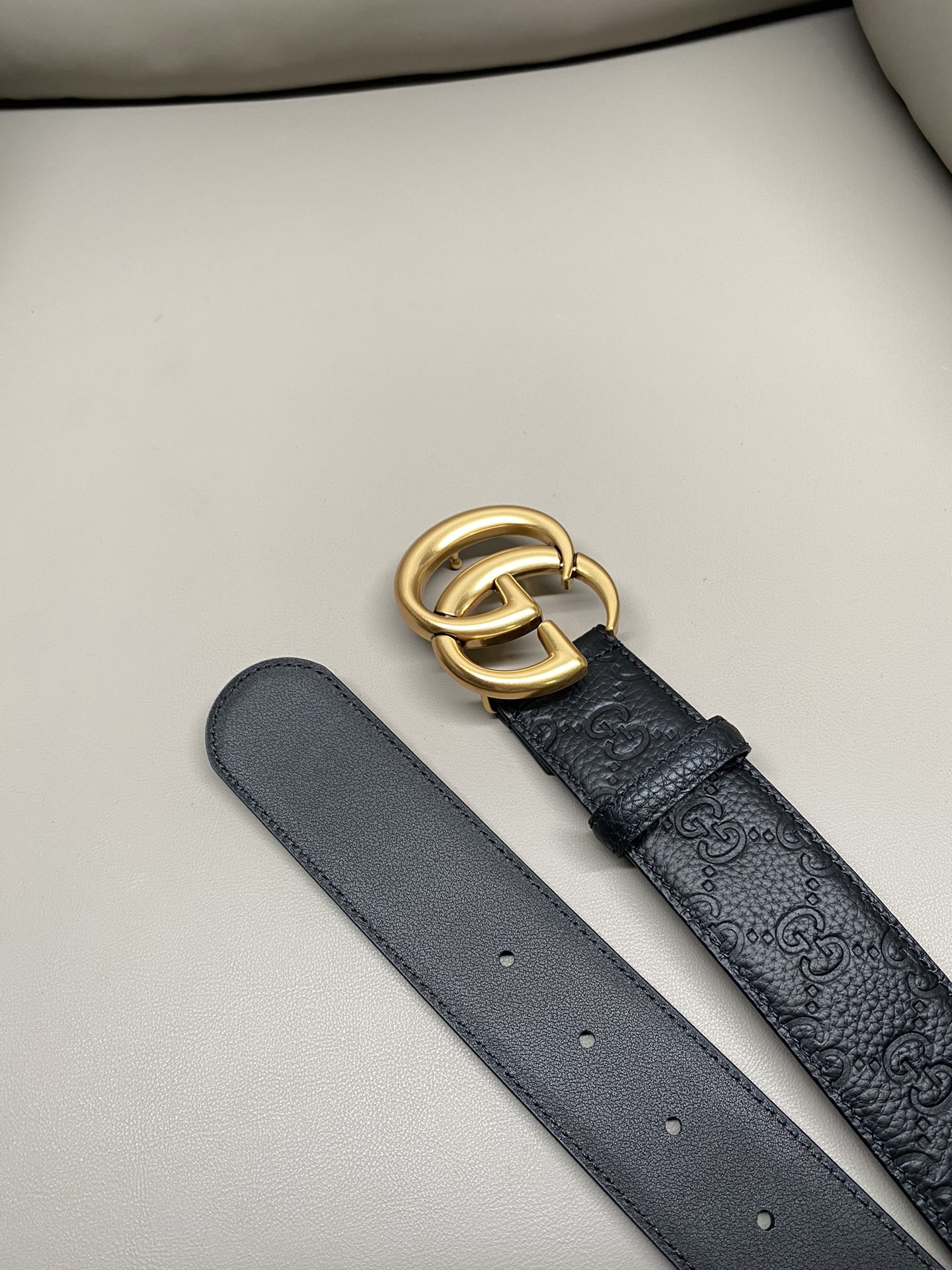 Gucci Basic Belt Cow Leather