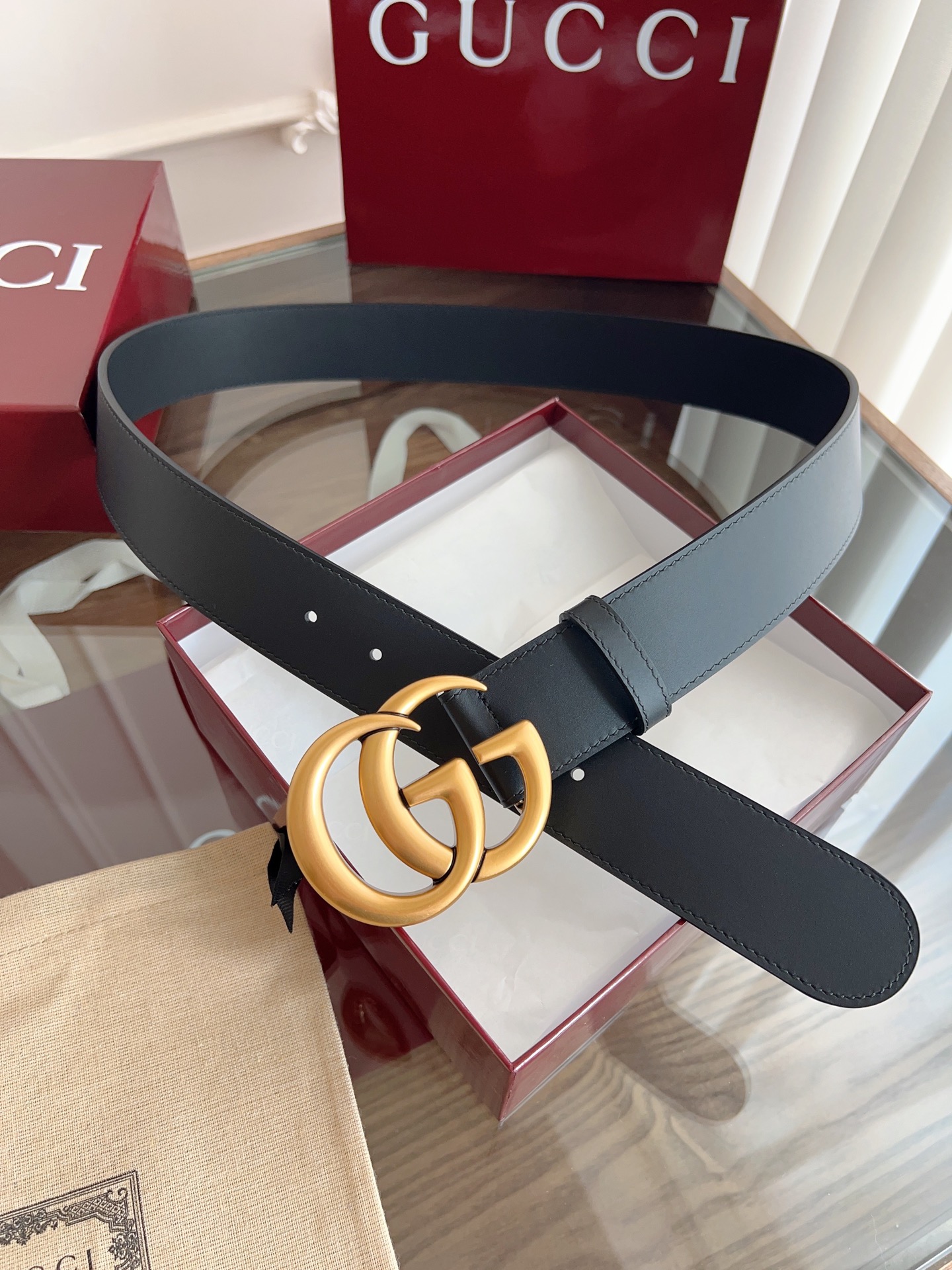 Gucci Basic Belt Cow Leather M-l