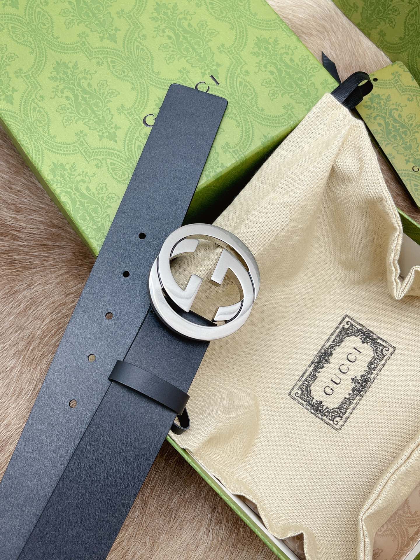 Gucci Male Leather Belt M