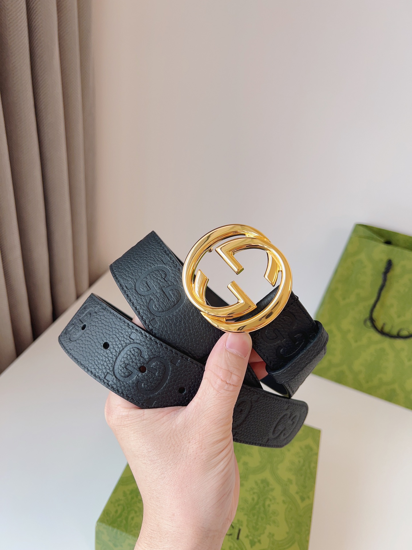 Gucci Leather Belt M