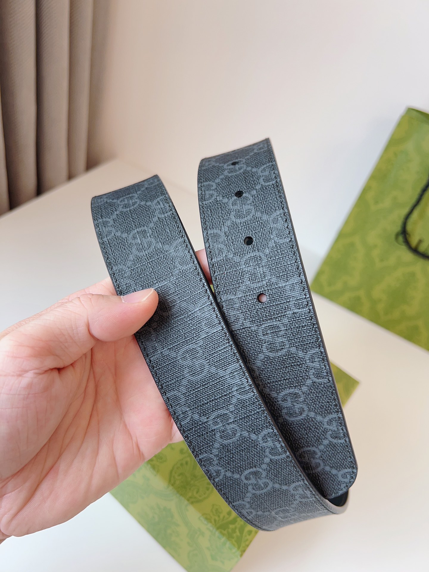 Gucci Leather Belt M