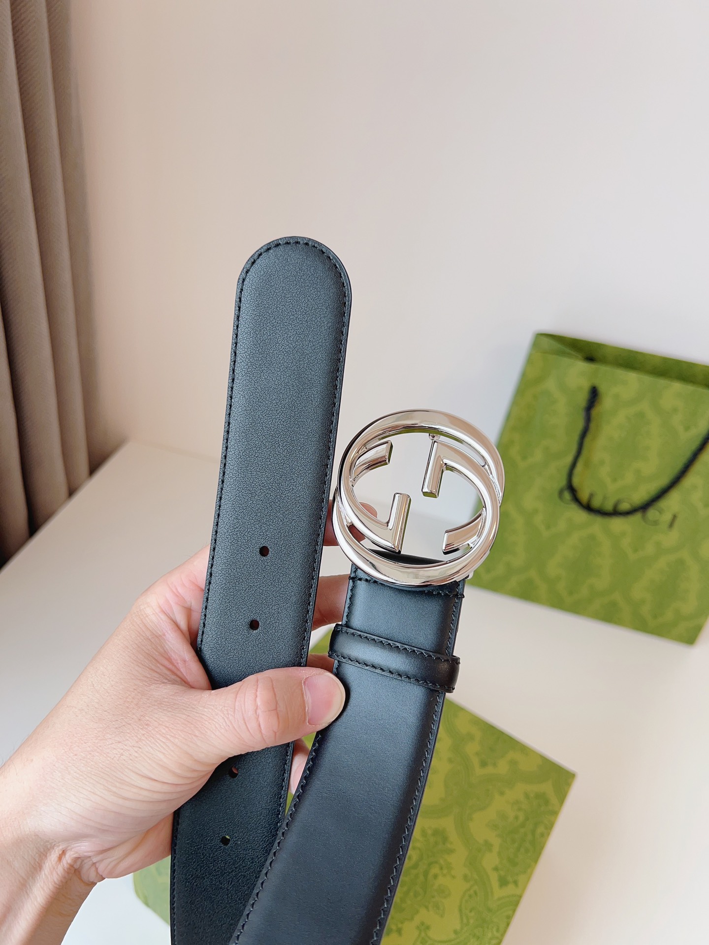 Gucci Leather Belt M