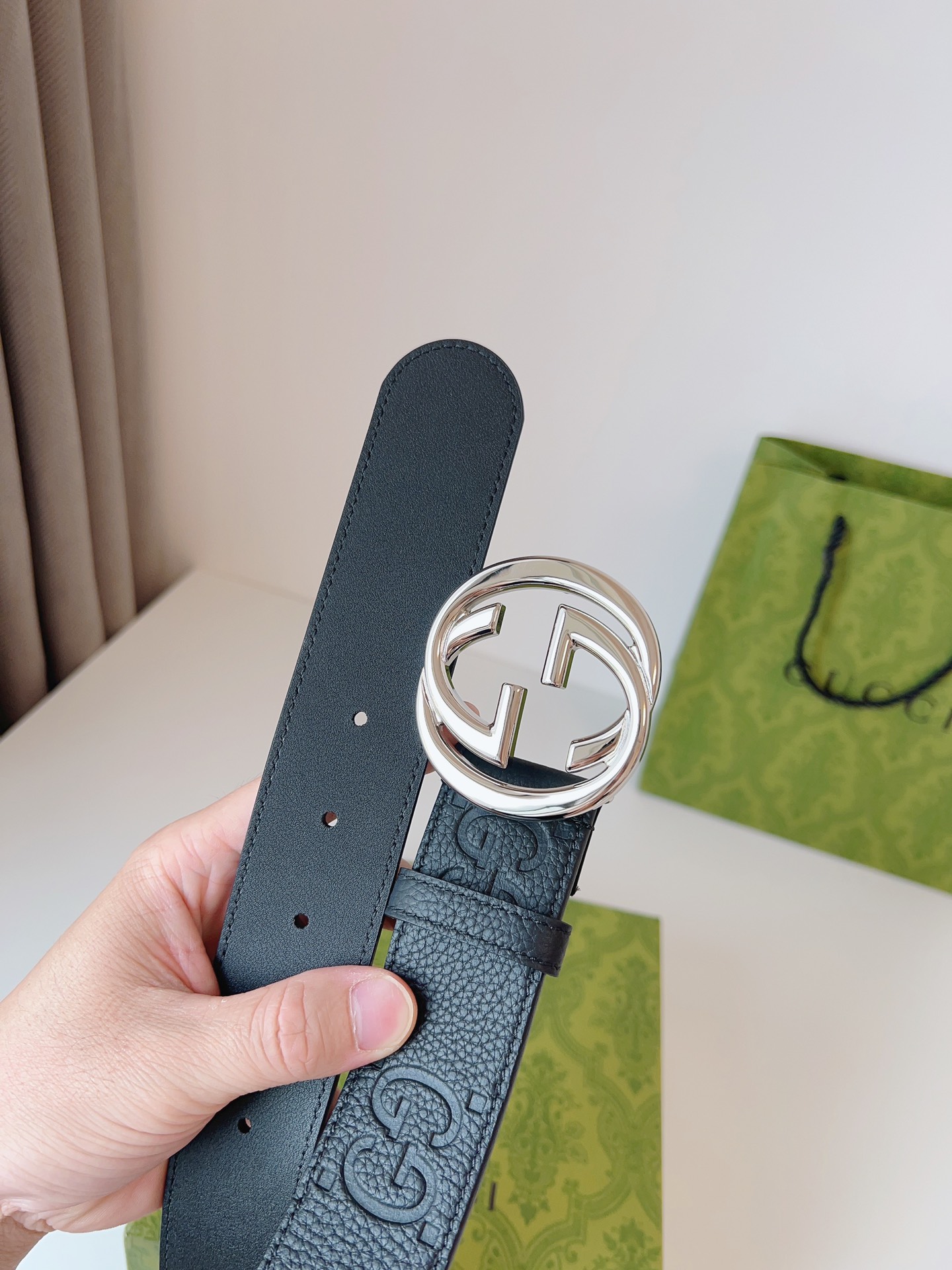 Gucci Leather Belt M